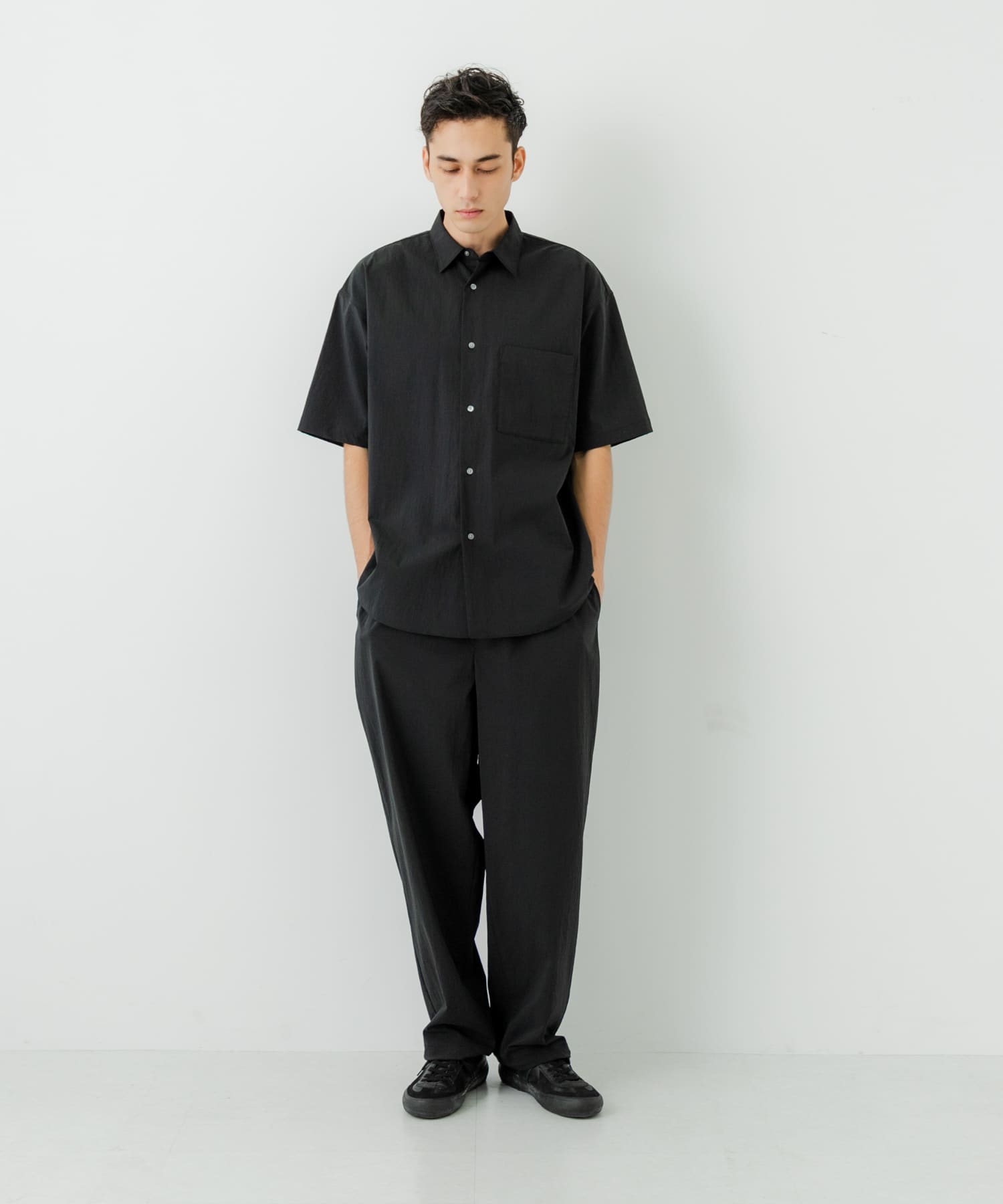 【porinさん専用】黒トップス NYLON DRY STRETCH SHIRTS(M BLACK): トップス｜URBAN RESEARCH公式