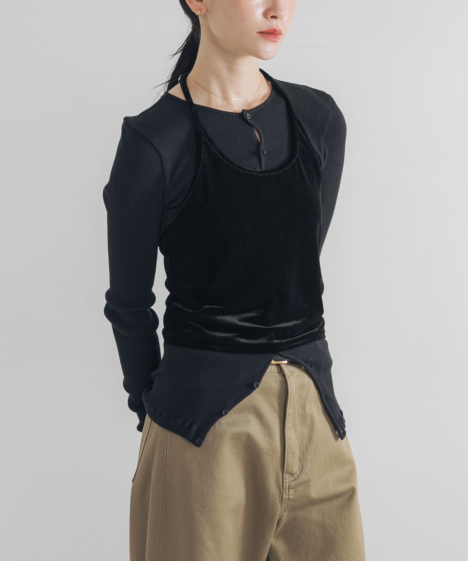 ホルターネックベロアビスチェ