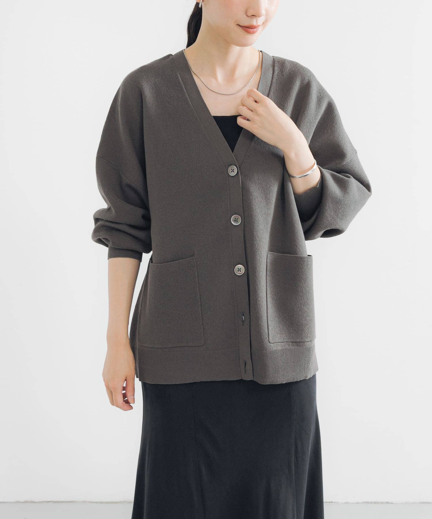 Vネックルーズカーディガン