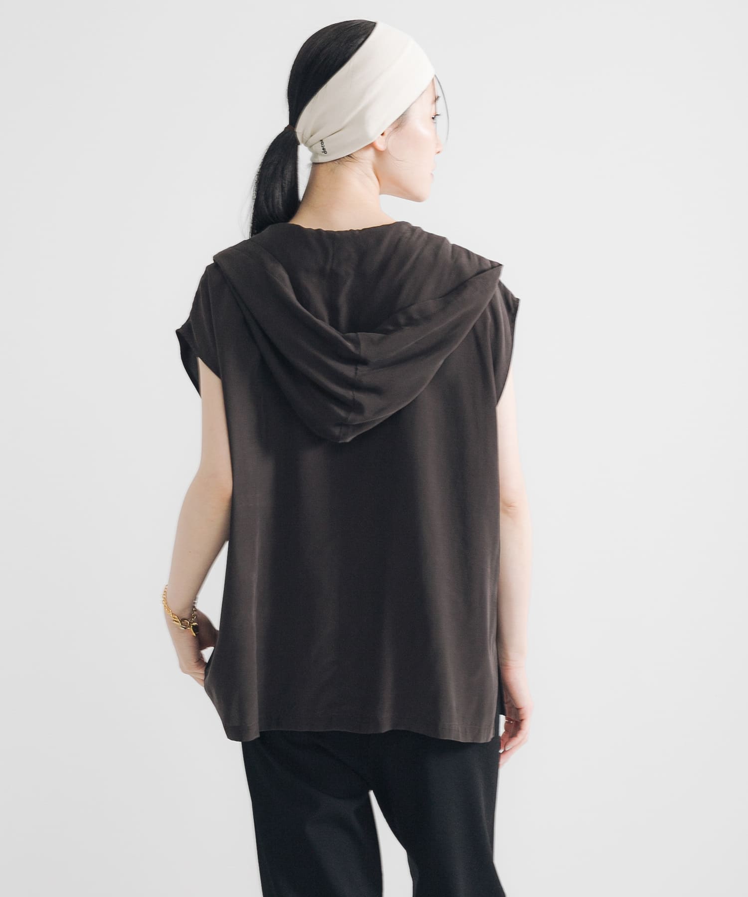 キュプラレーヨンフーディトップス