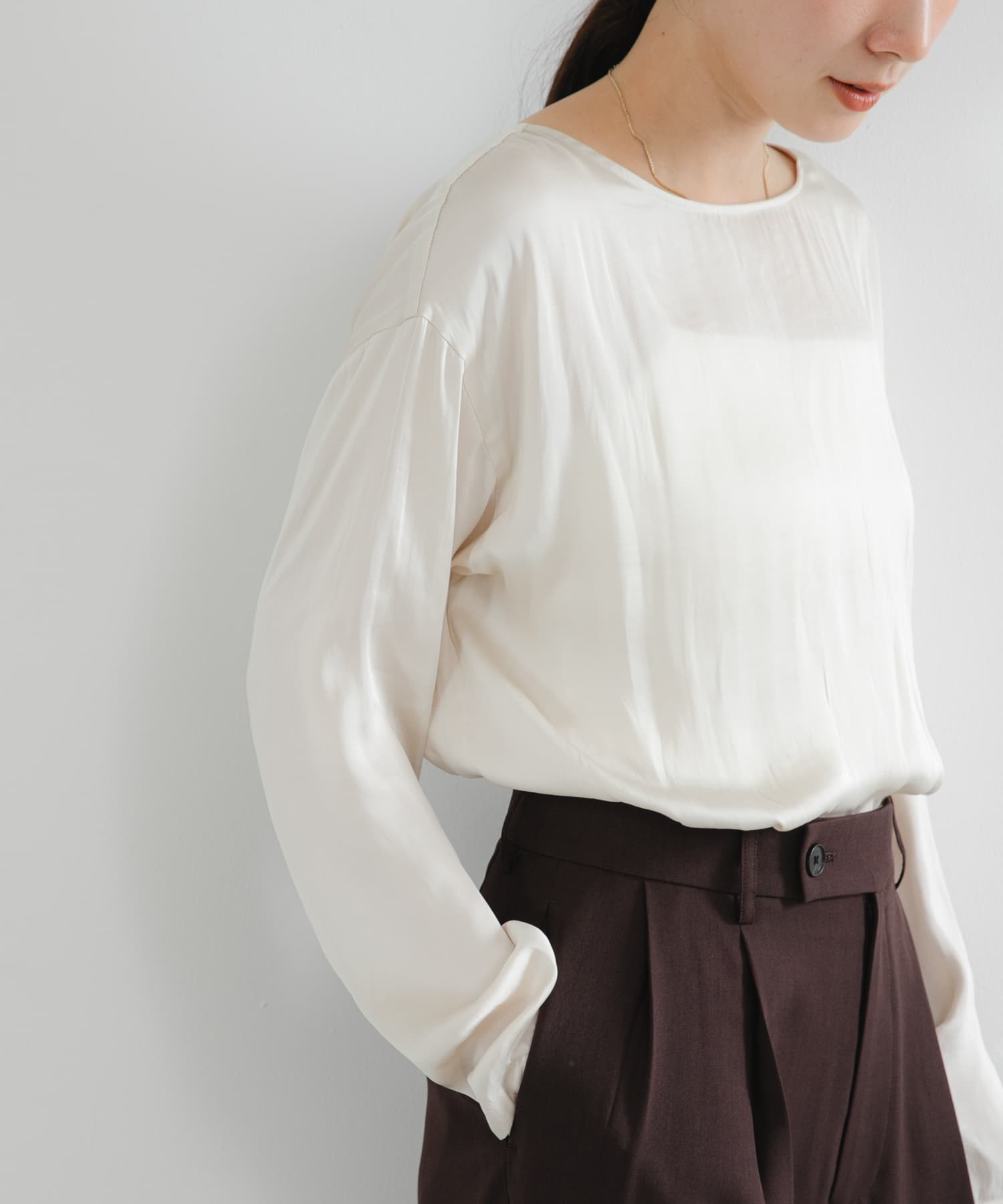 ヴィンテージサテンTシャツブラウス