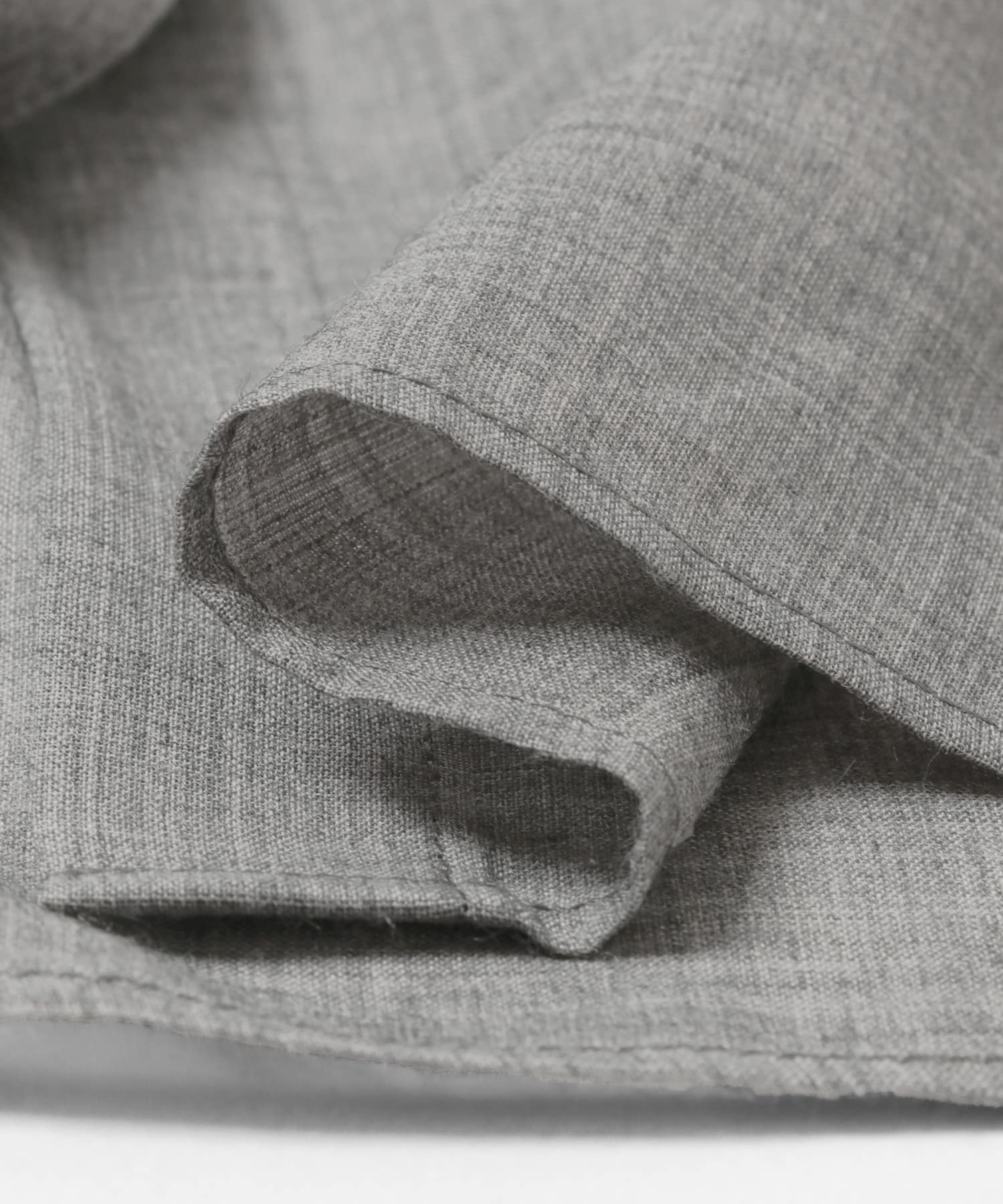 TOP GRAY