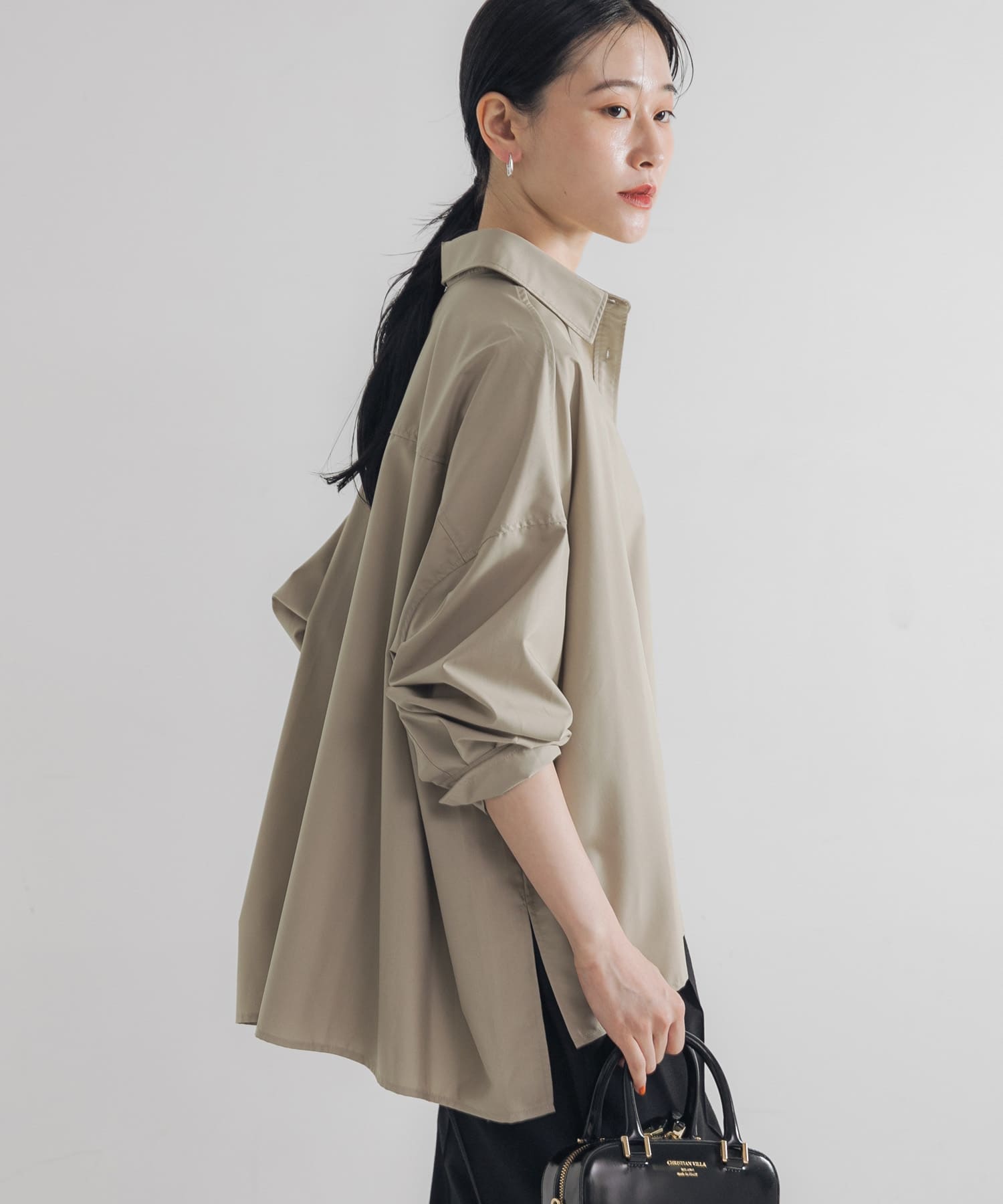 ドルマンスリーブシャツ