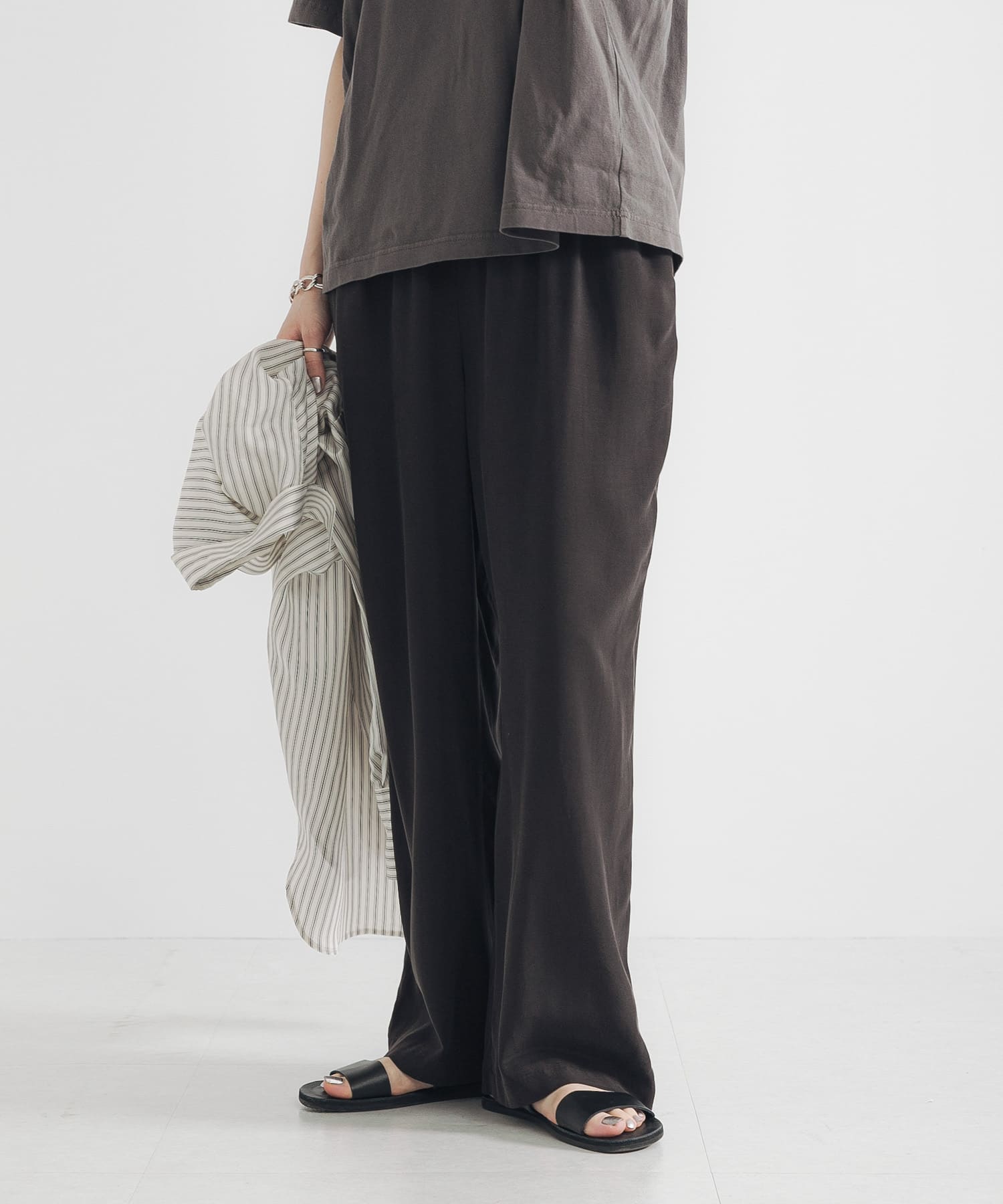 身長：170cm サイズ：40