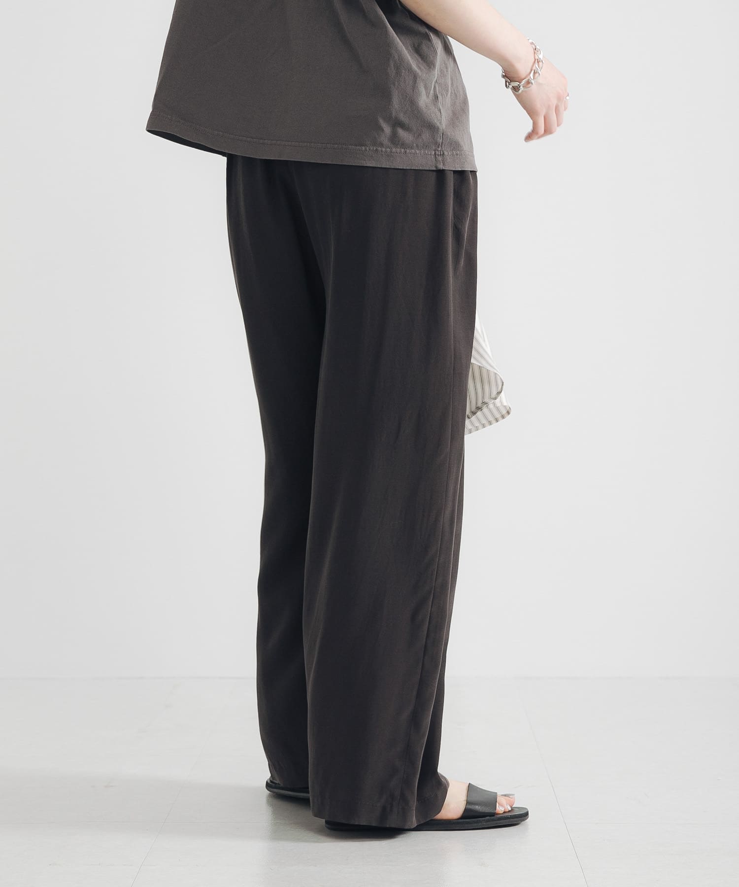 身長：170cm サイズ：40