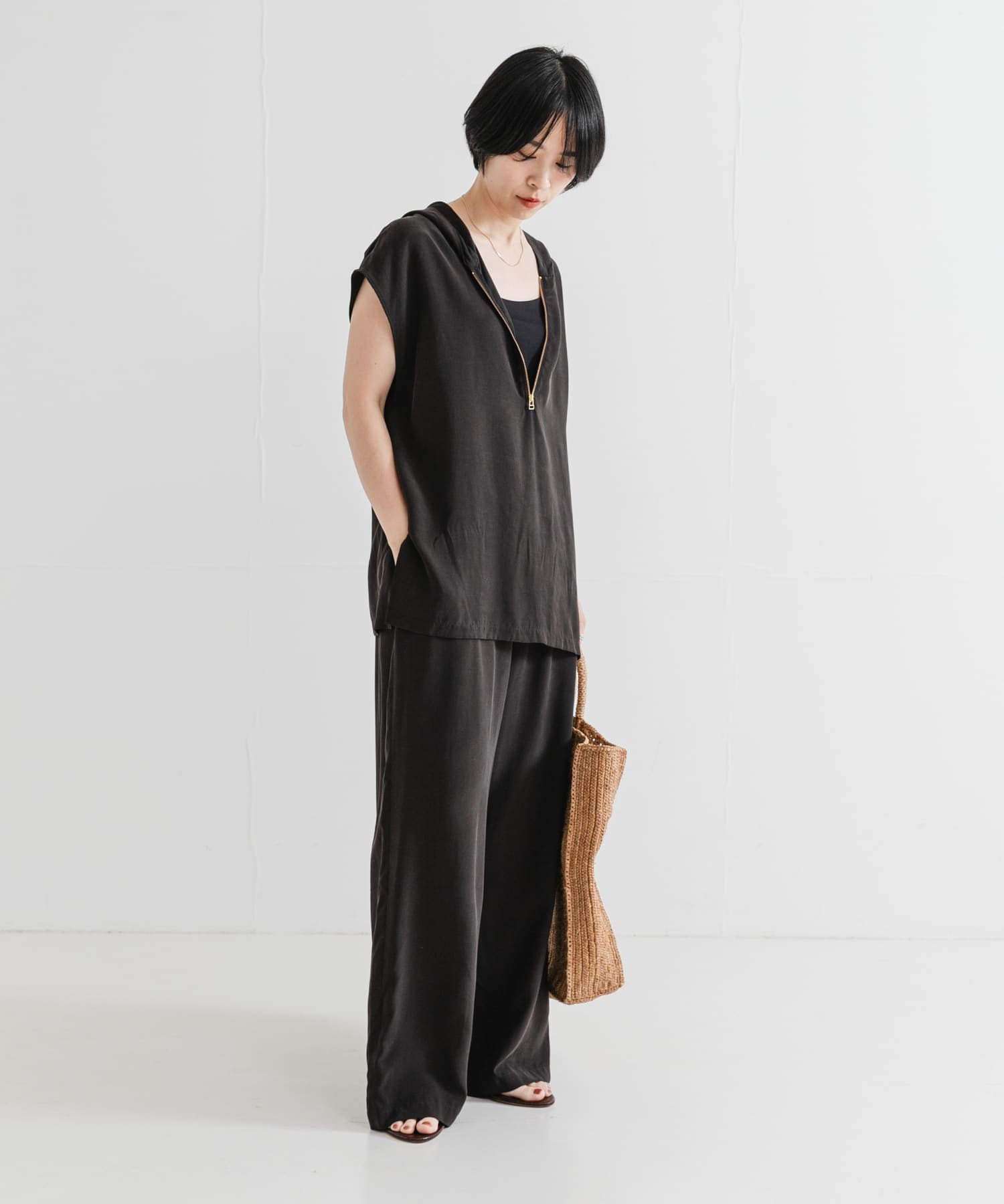 身長：160cm サイズ：38
