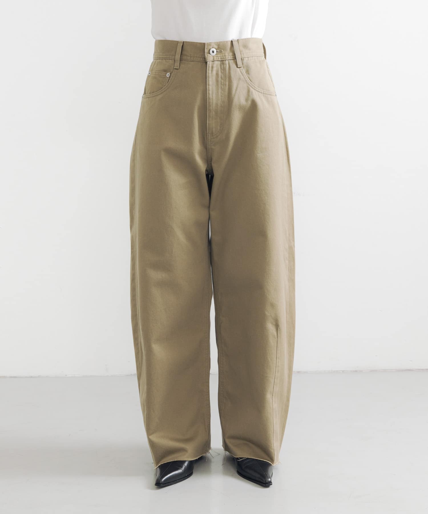 身長：160cm サイズ：38