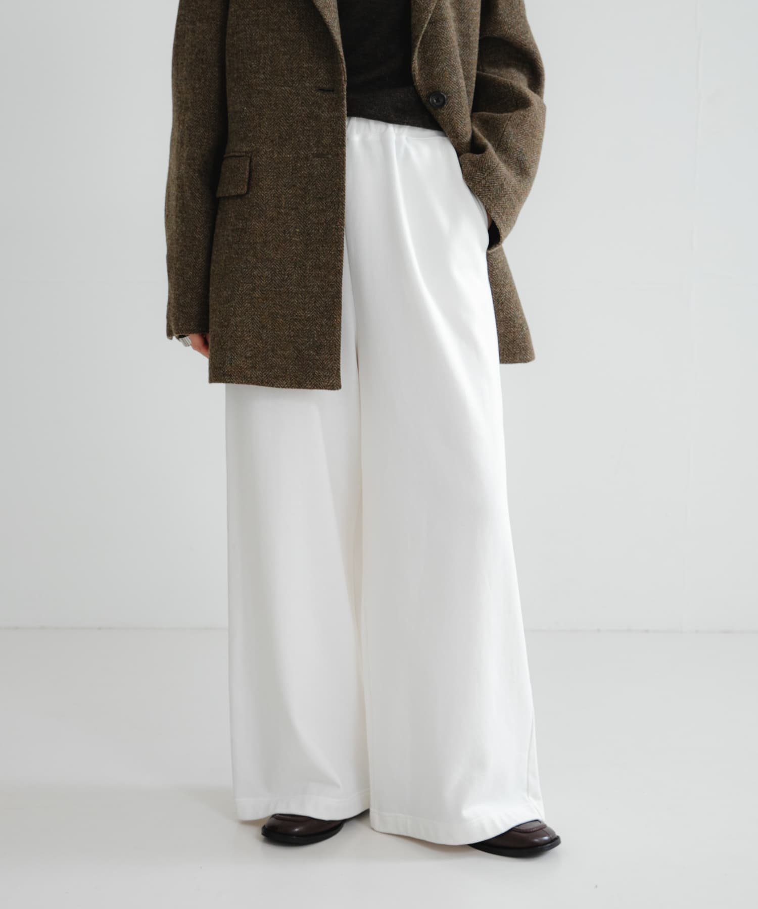 身長：160cm サイズ：38