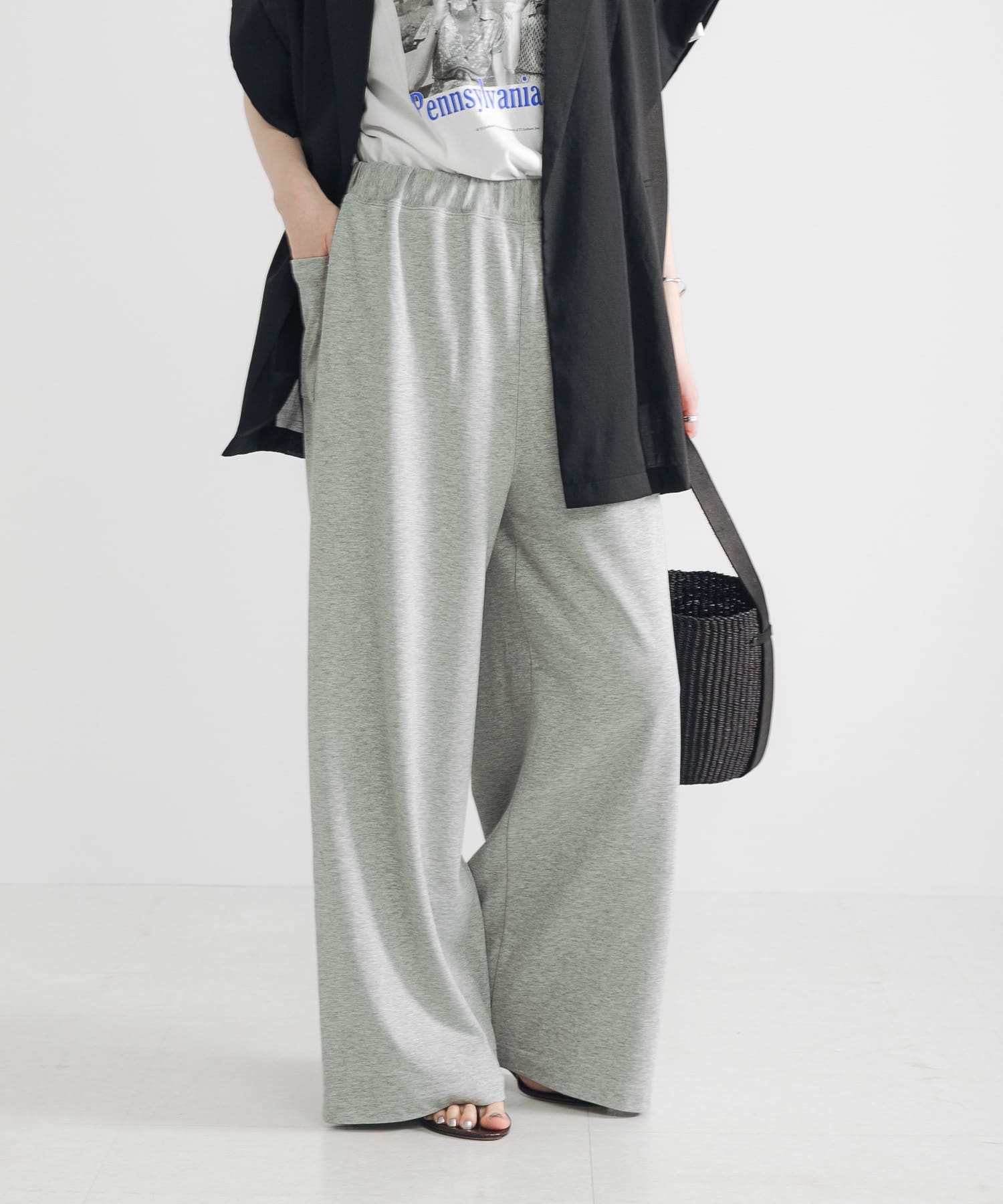 TOP GRAY