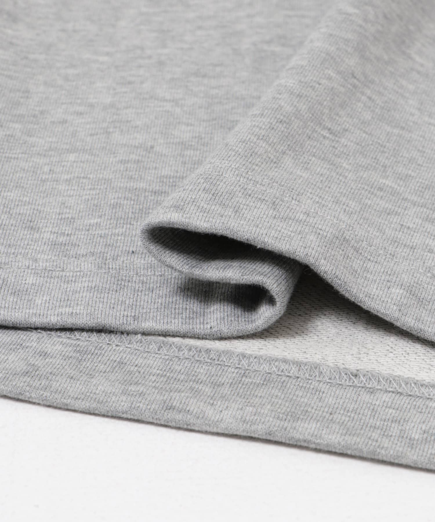 TOP GRAY