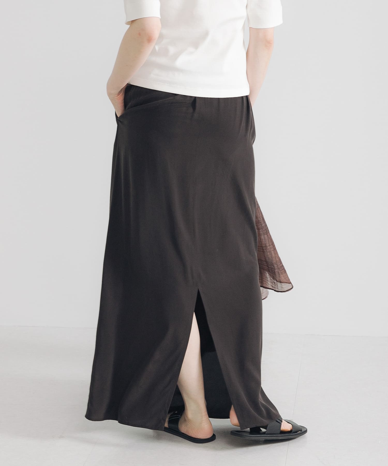 身長：170cm サイズ：38