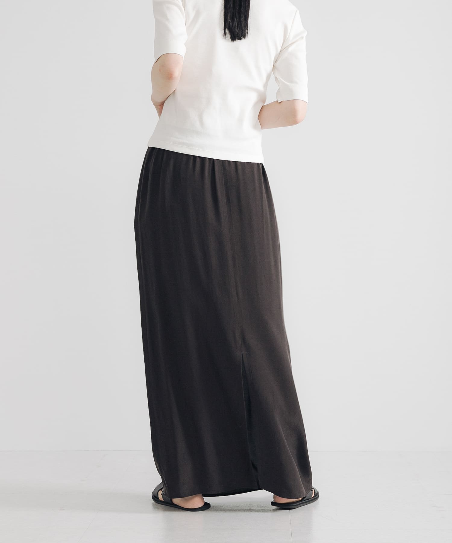 身長：170cm サイズ：38