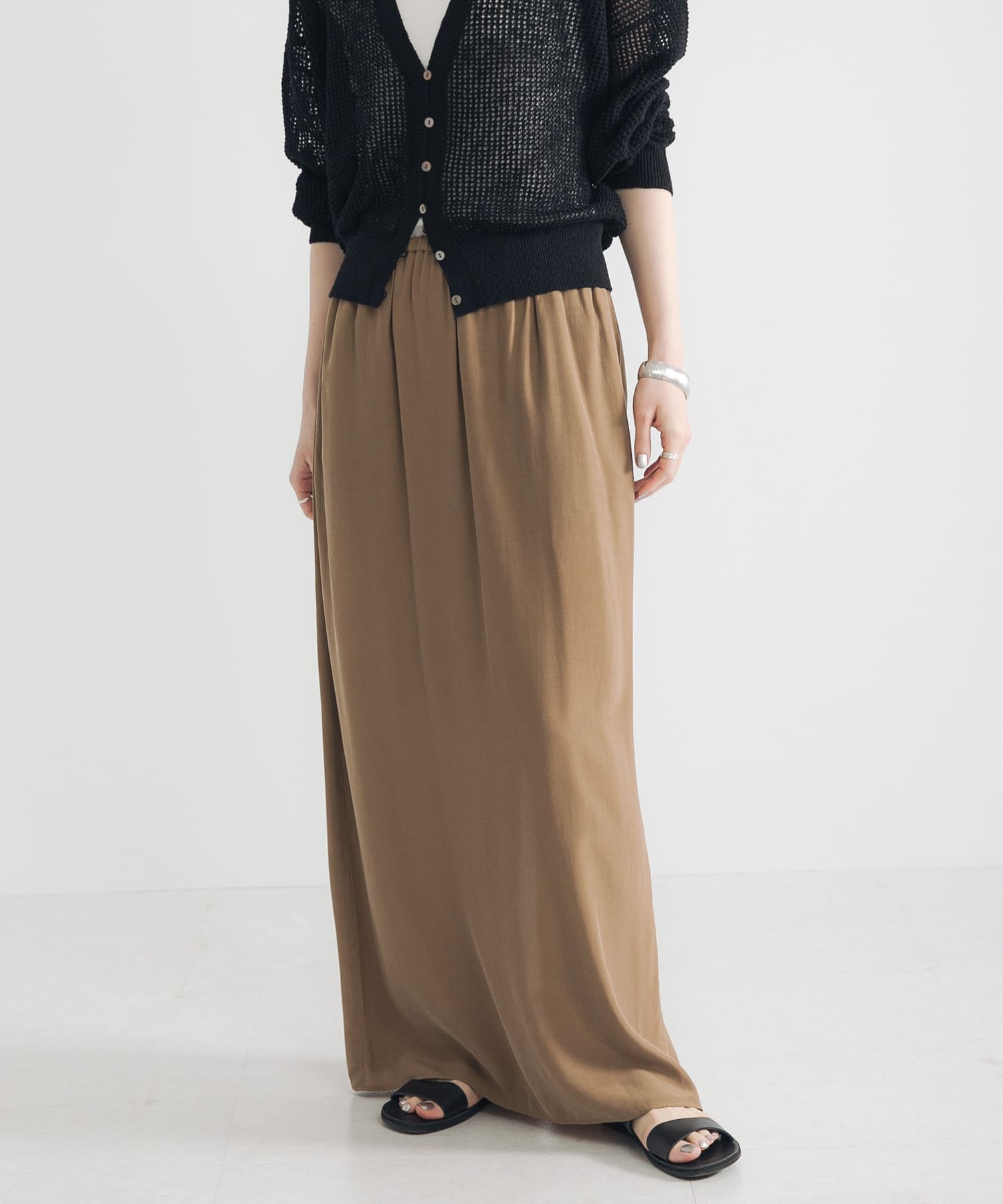 身長：170cm サイズ：38