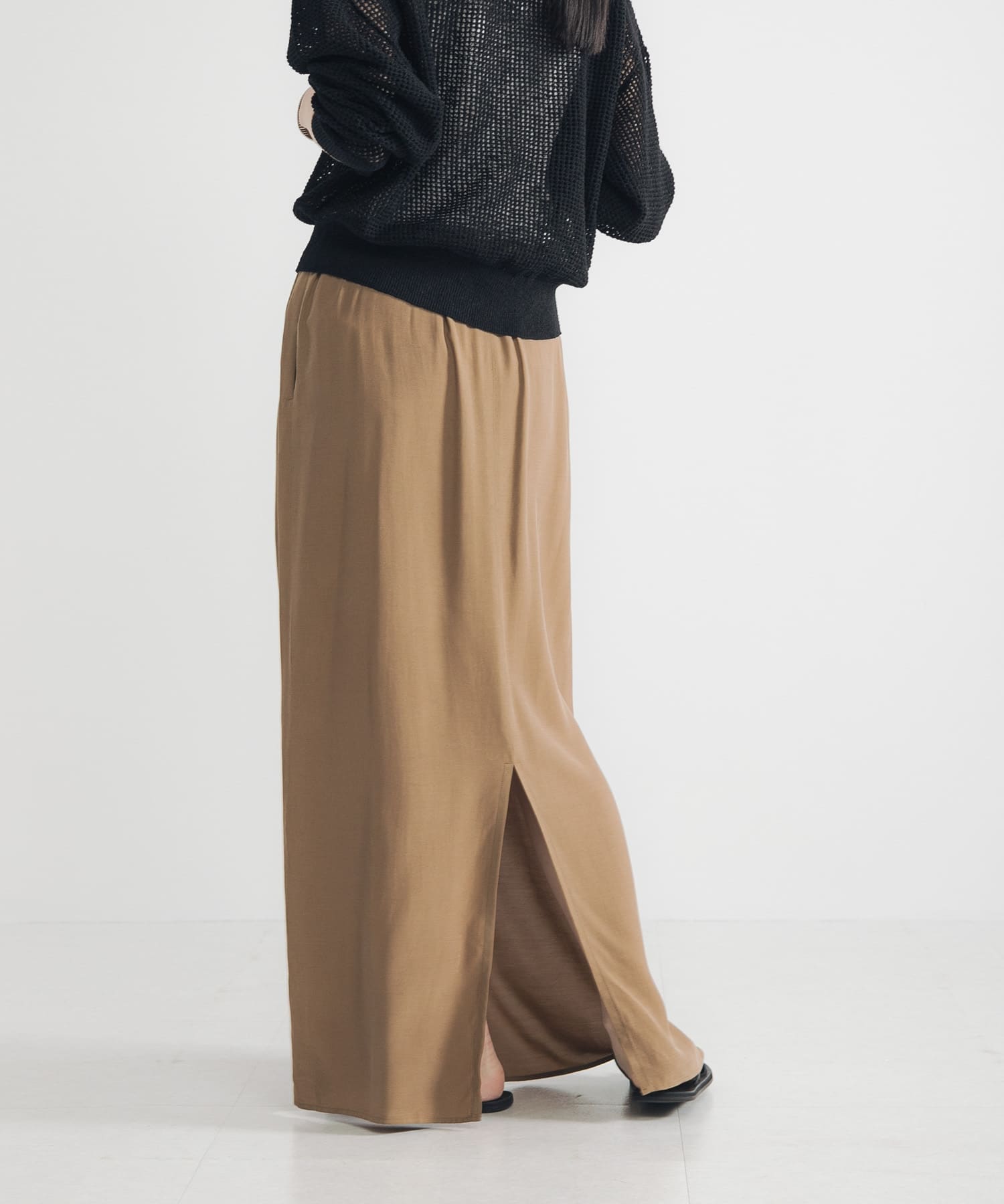 身長：170cm サイズ：38