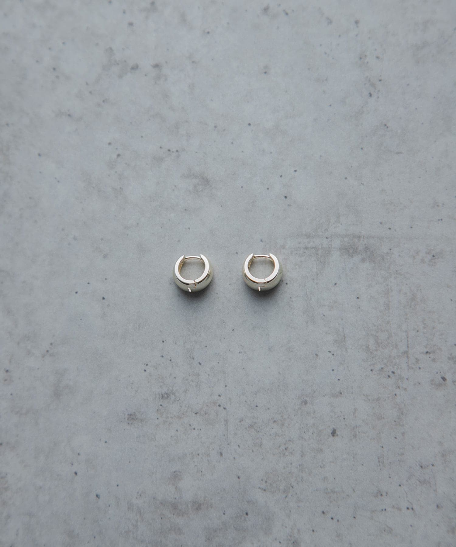 decor『デコール』　Plump Drop Pierce M SV SILVER -