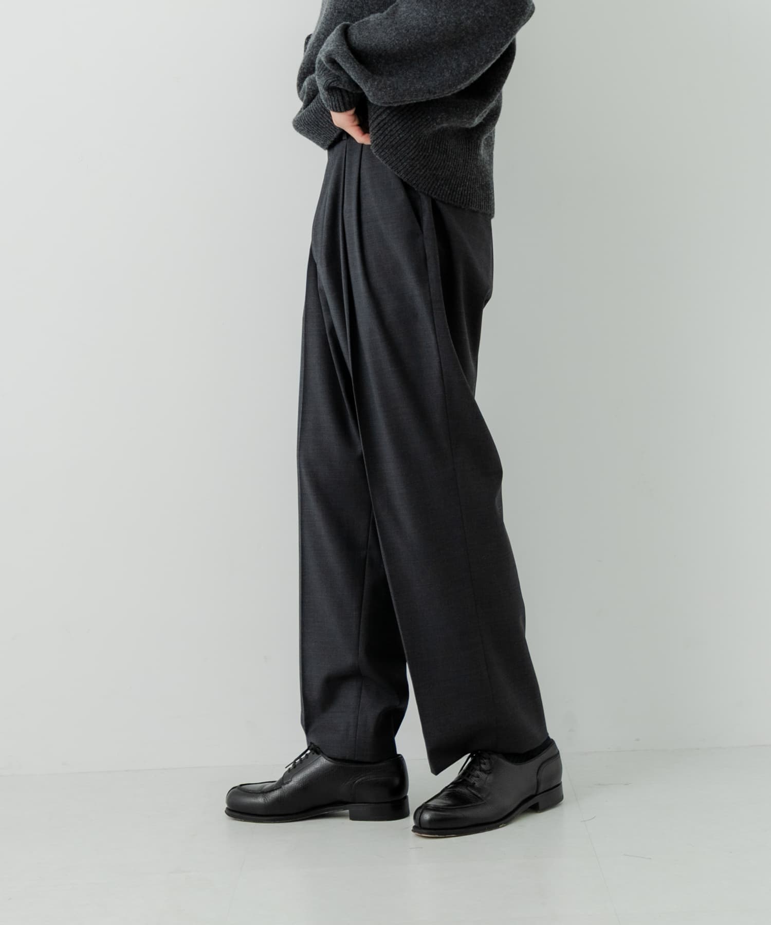 new basic Wool Silk Gabardine Pants(M BLACK): ボトム｜URBAN