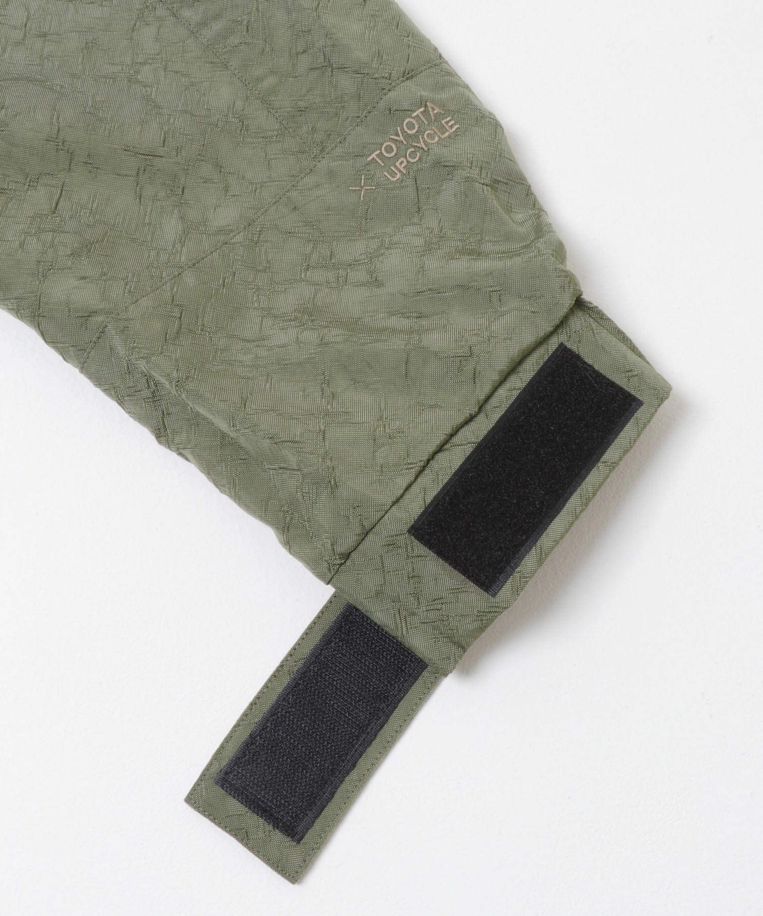 L KHAKI