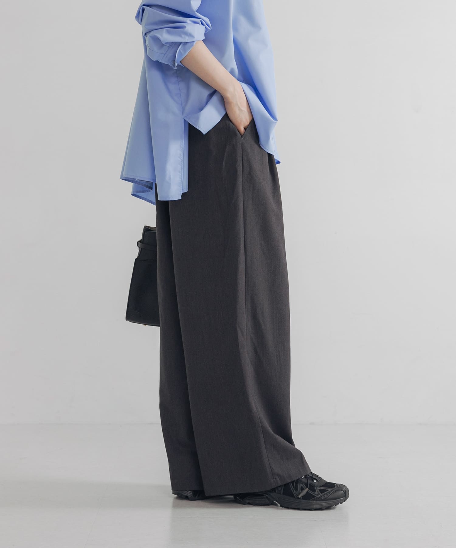 身長：170cm サイズ：38