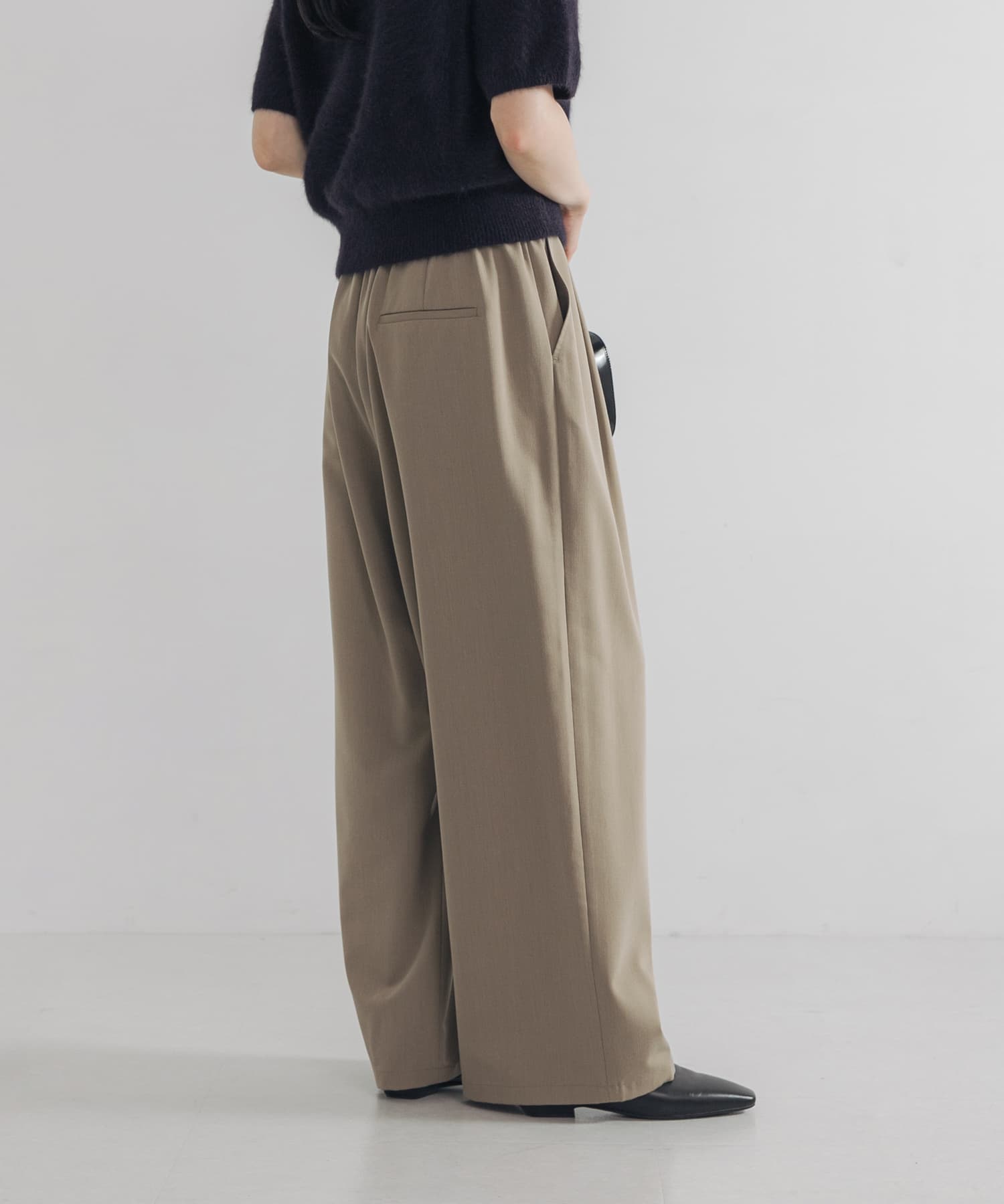 身長：170cm サイズ：38