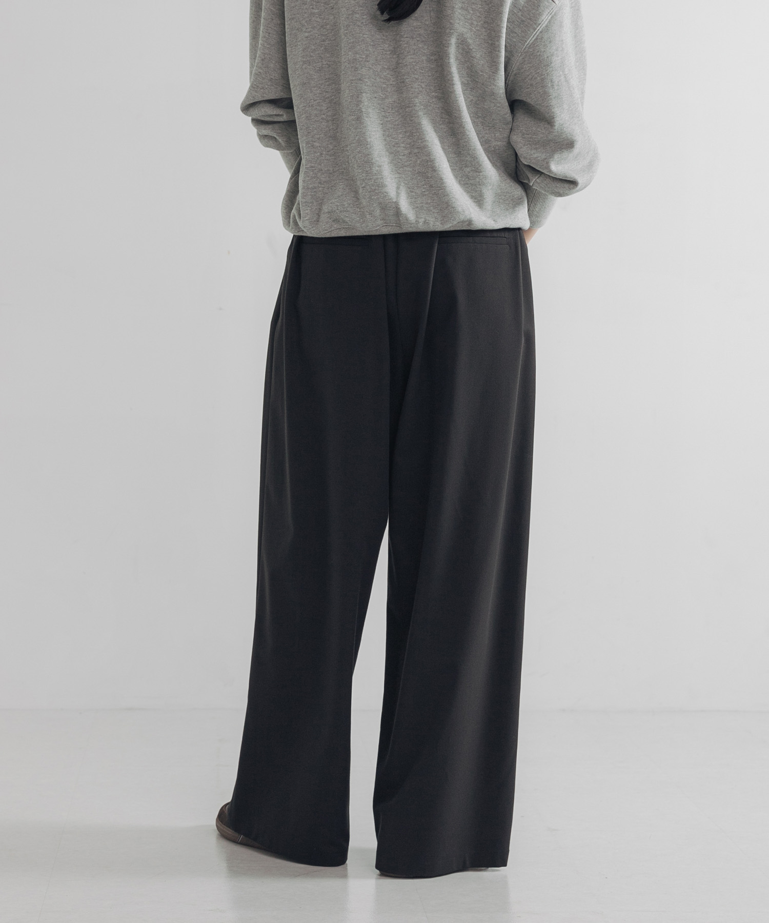 身長：170cm サイズ：38