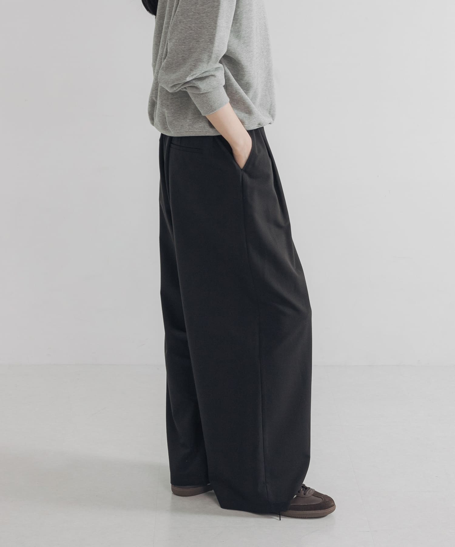 身長：170cm サイズ：38