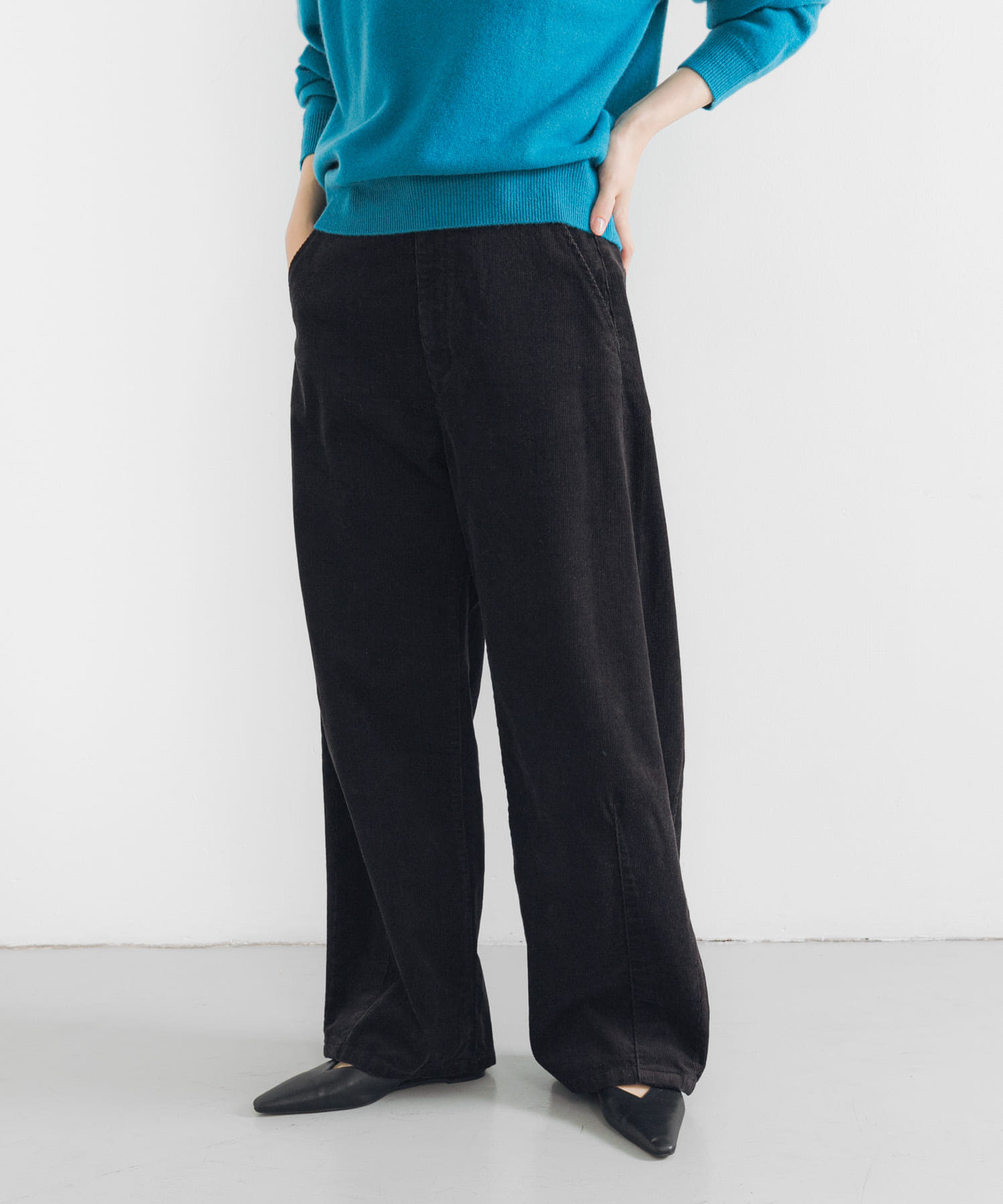 コーデュロイカーブパンツ