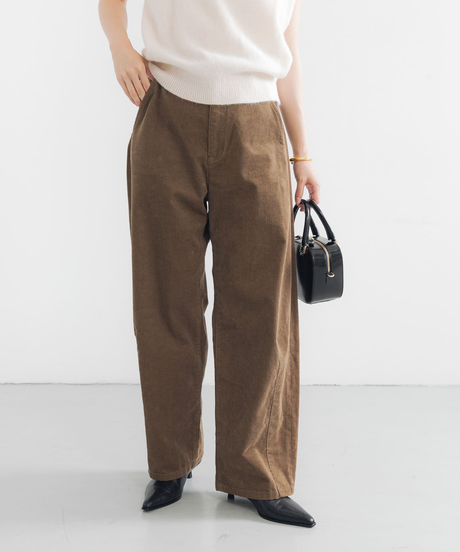 コーデュロイカーブパンツ KHK.BEIGE 36