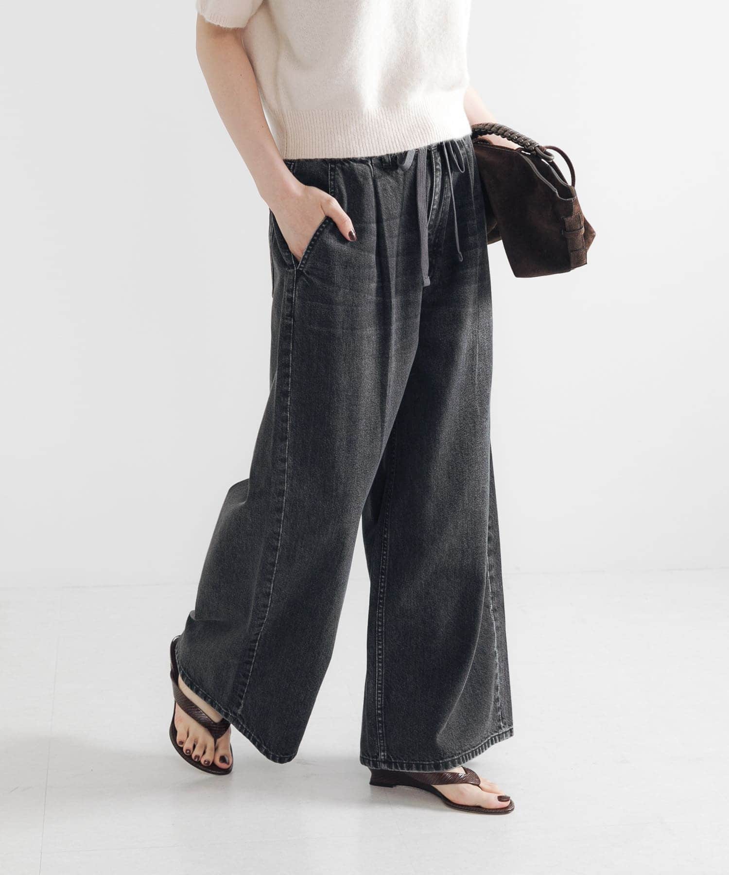 身長：170cm サイズ：38