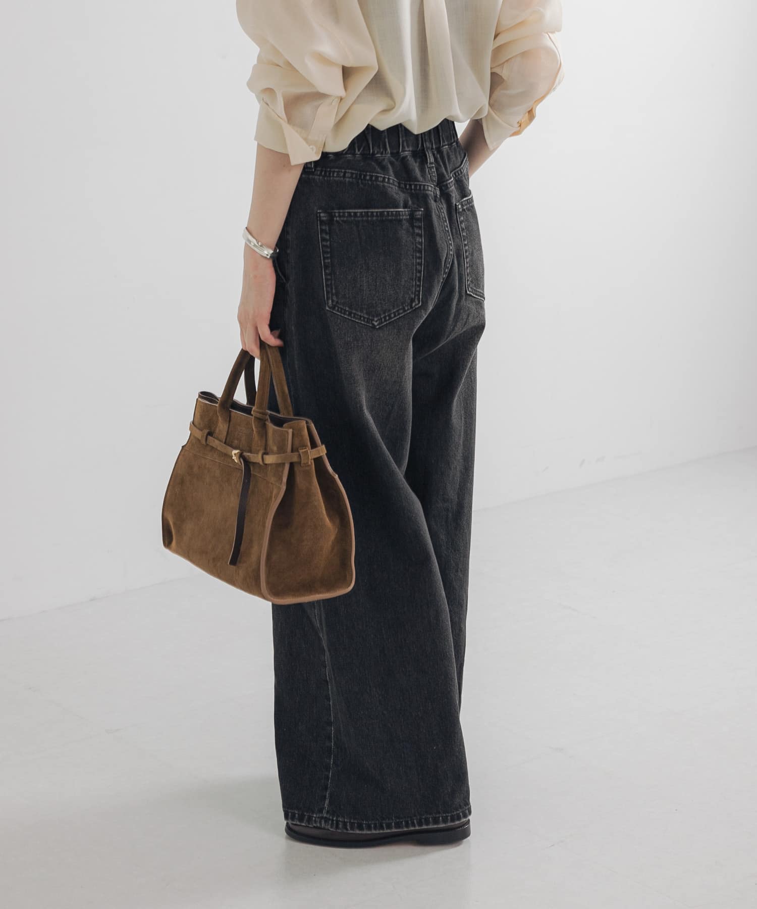 身長：170cm サイズ：38