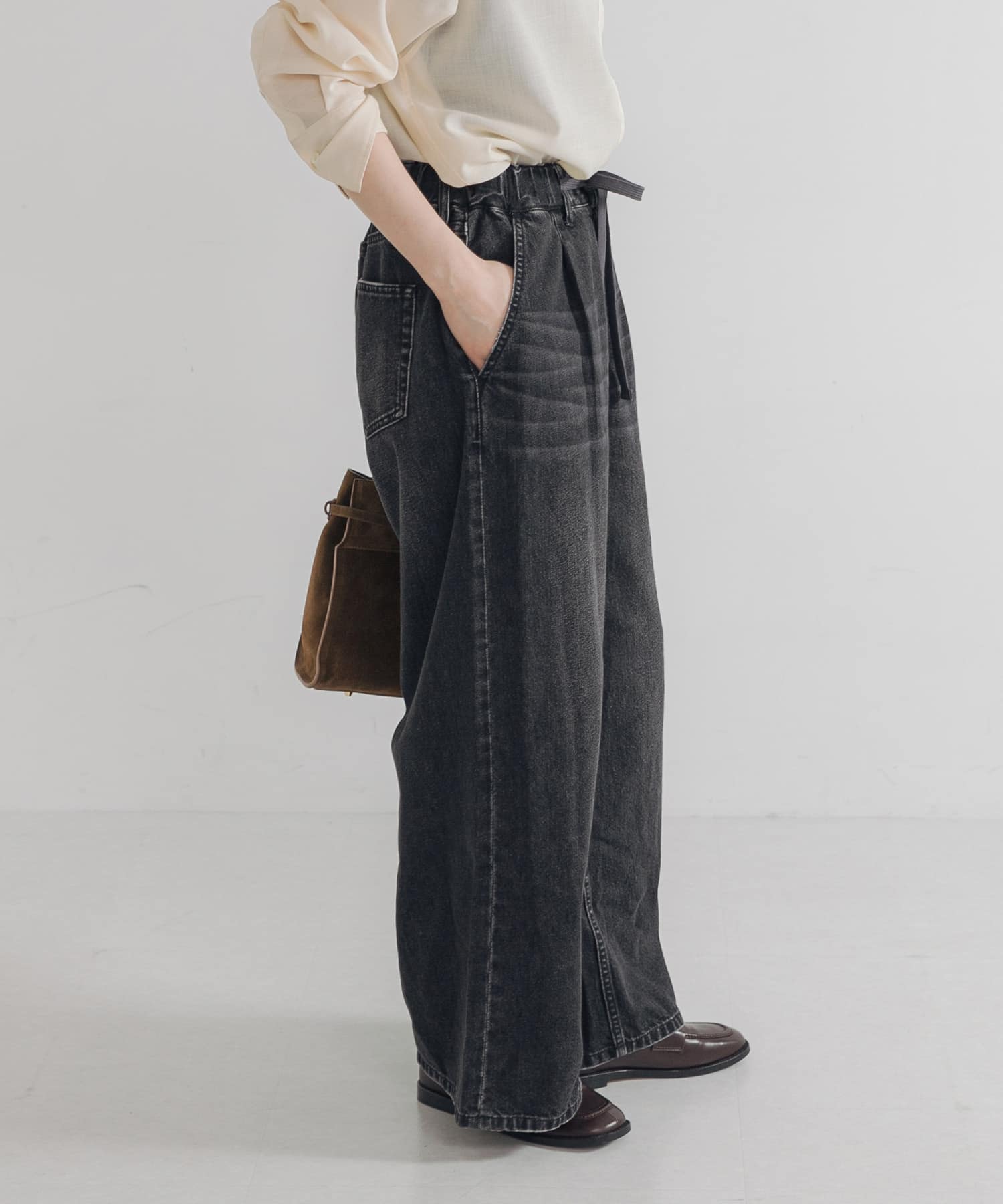 身長：170cm サイズ：38