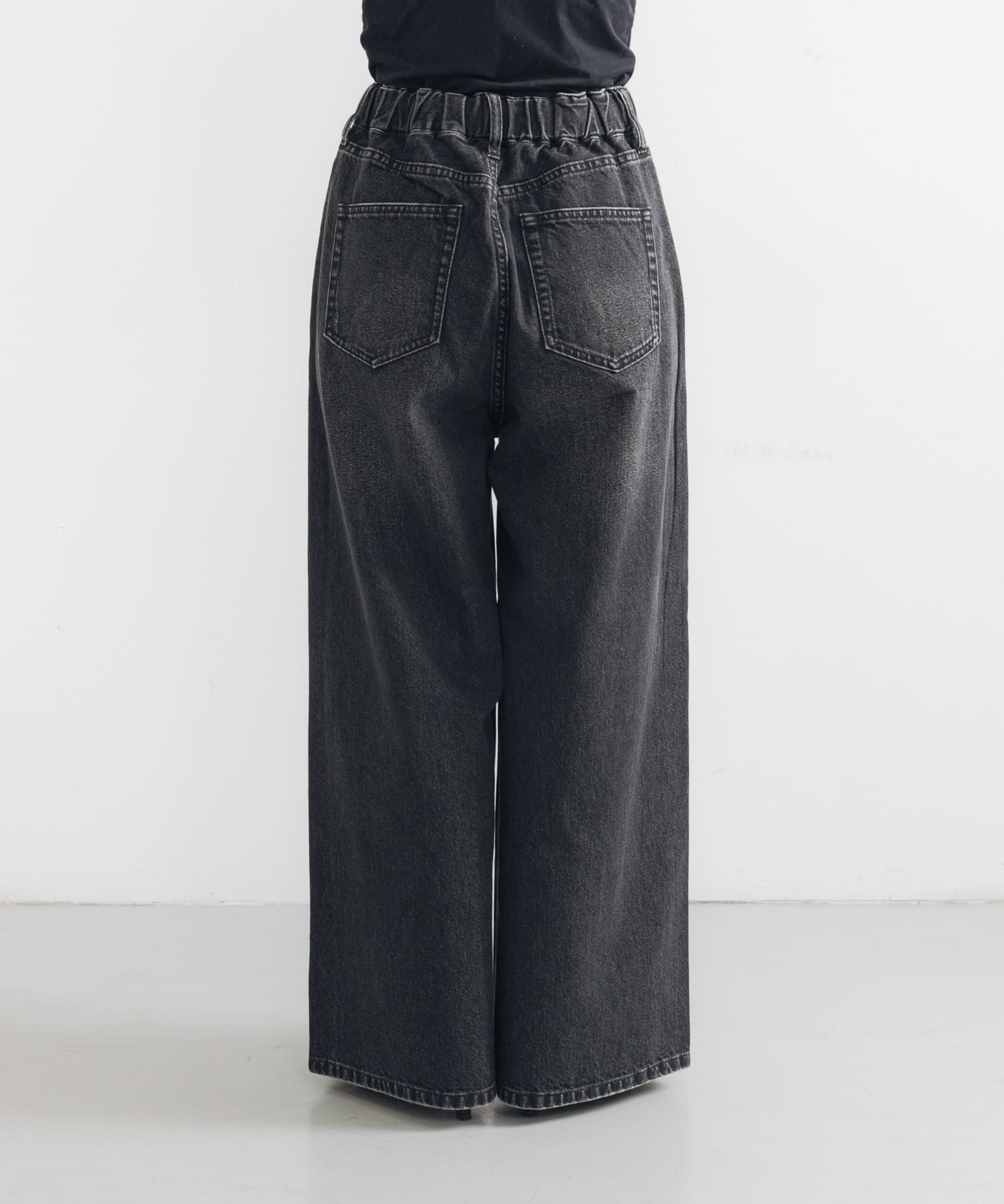 身長：160cm サイズ：38