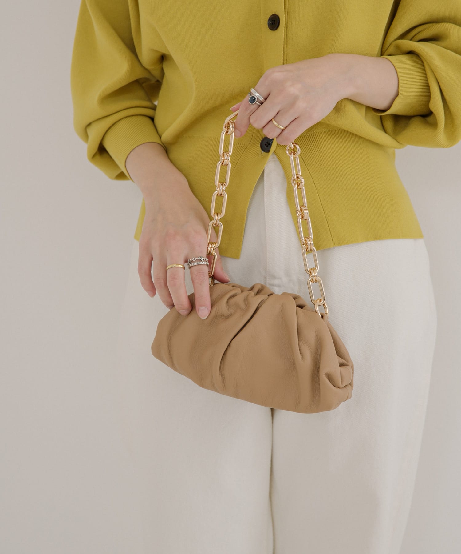 INNUE　チェーン2WAYバッグ