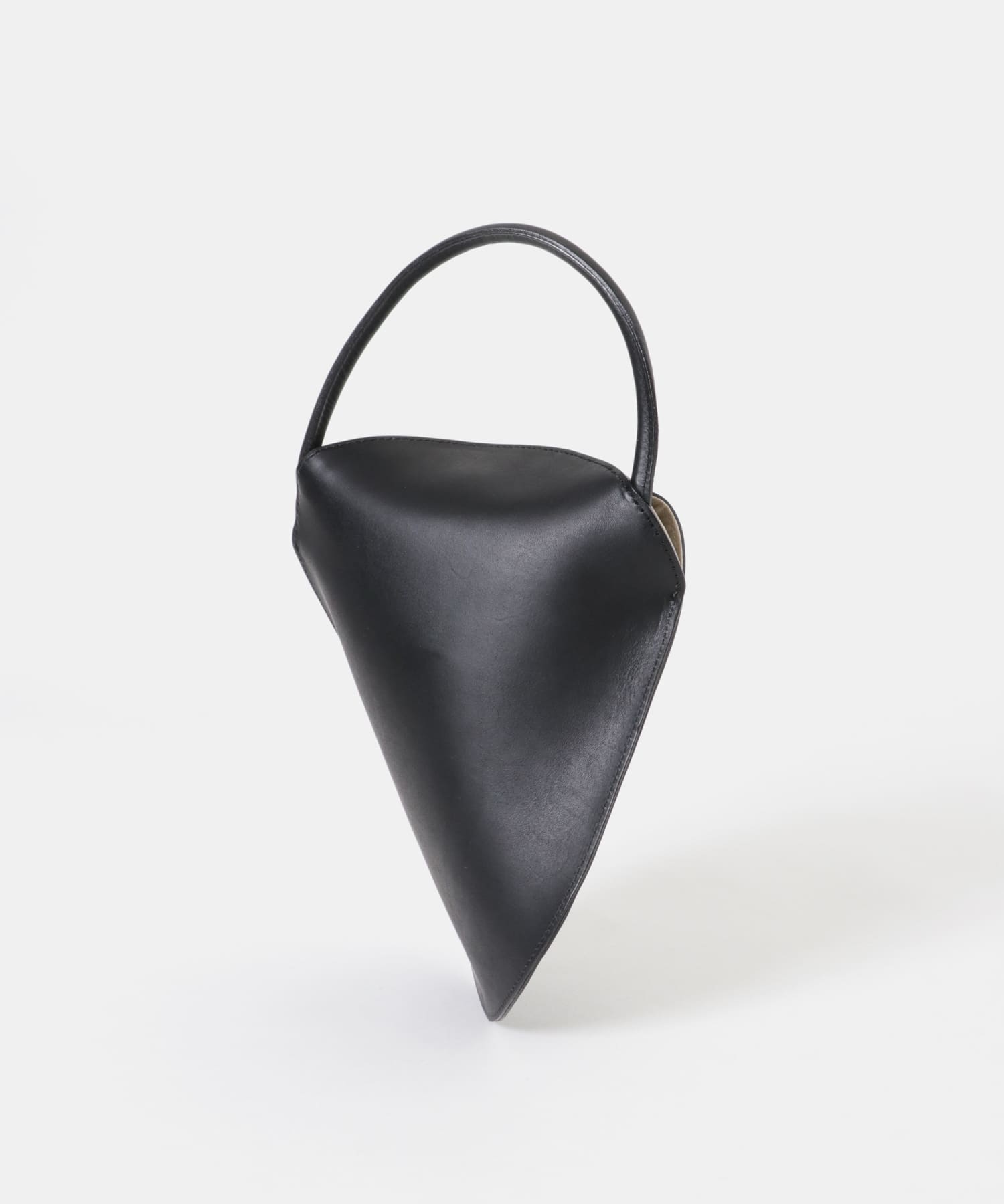 MARROW　TWIST TOTE BLACK -