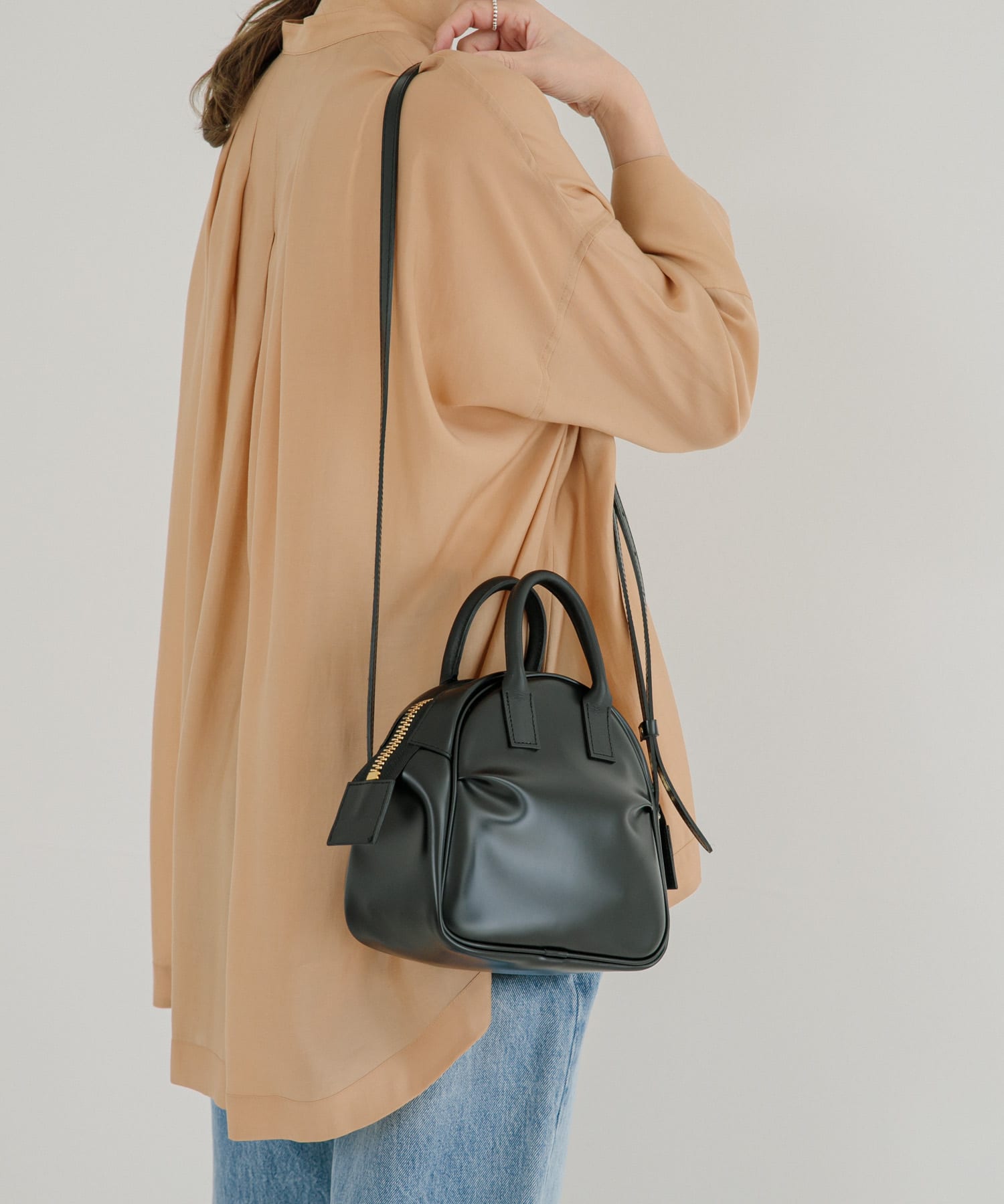 PIENI　BOSTON with strap BK/BK -