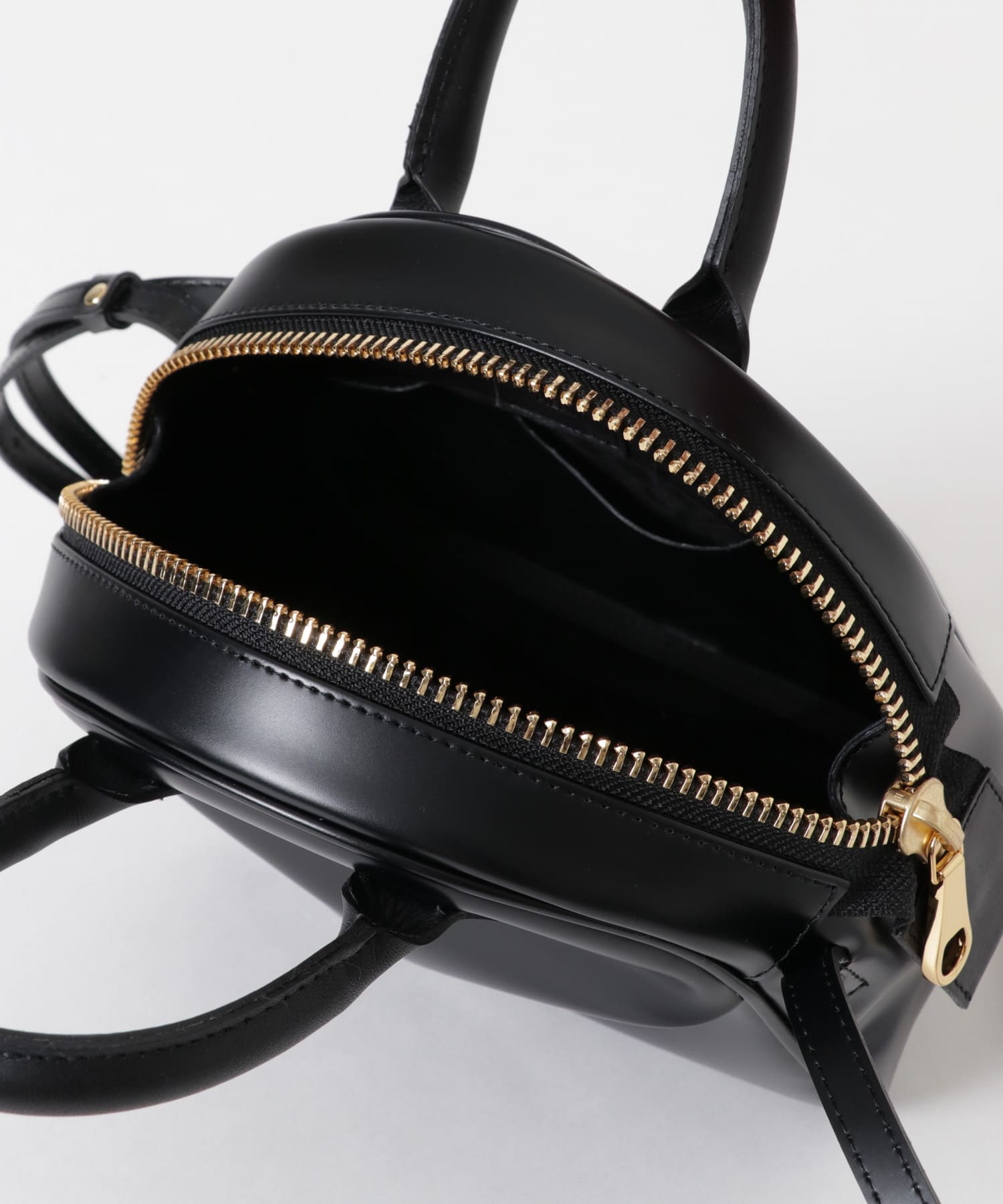PIENI　BOSTON with strap BK/BK -