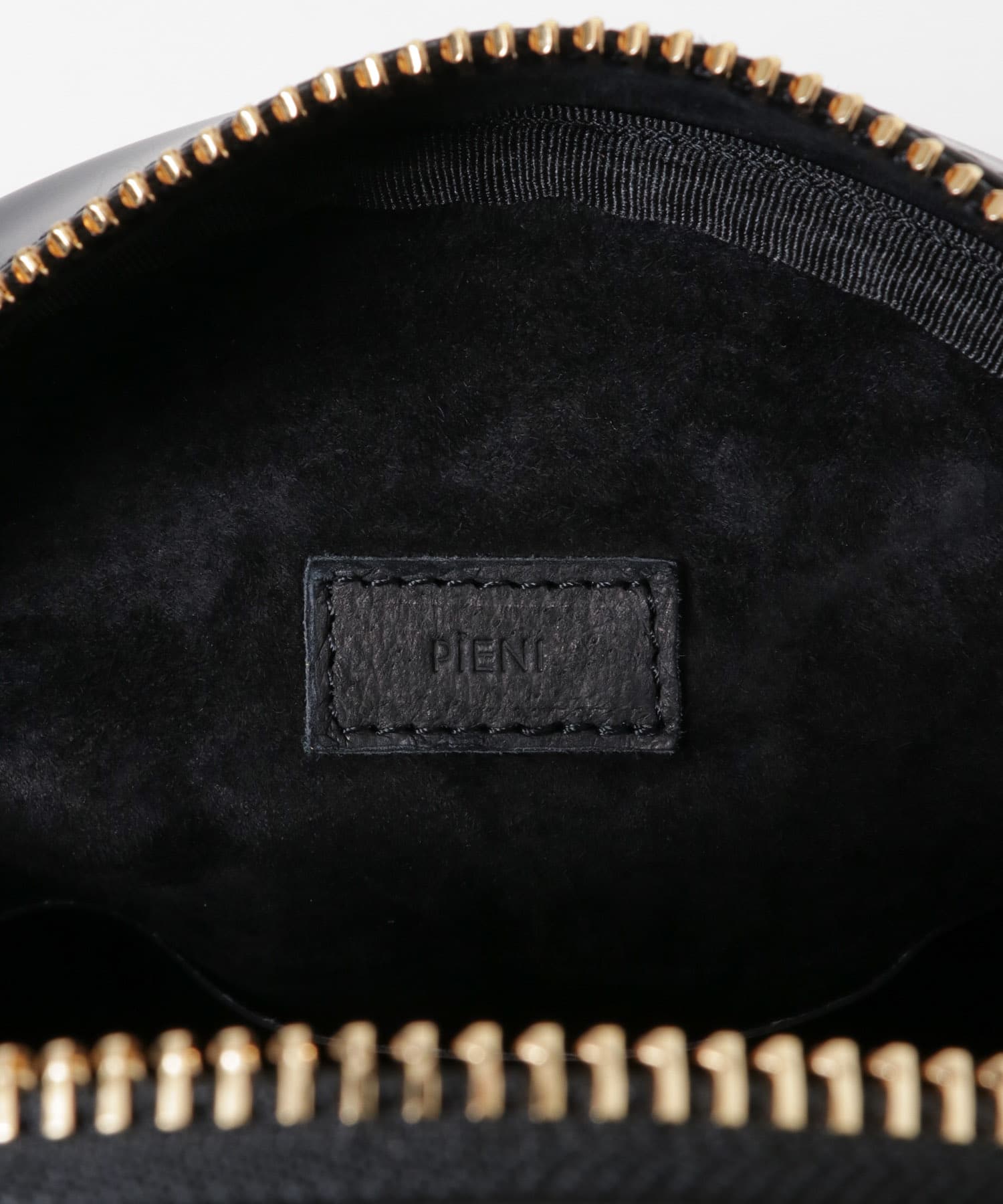PIENI　BOSTON with strap BK/BK -
