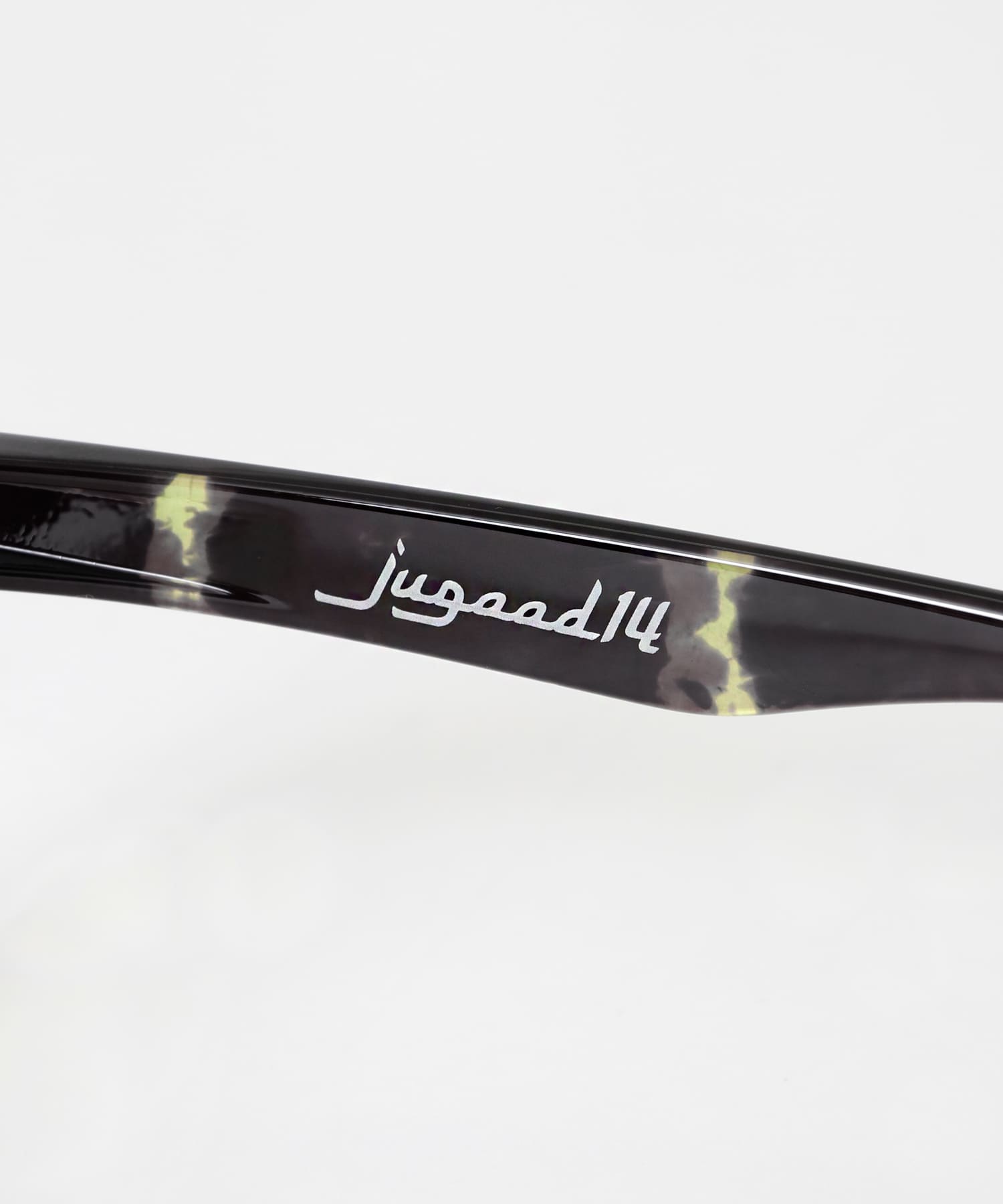 jugaad 14　OCEAN CLEAR l.green tortoise -