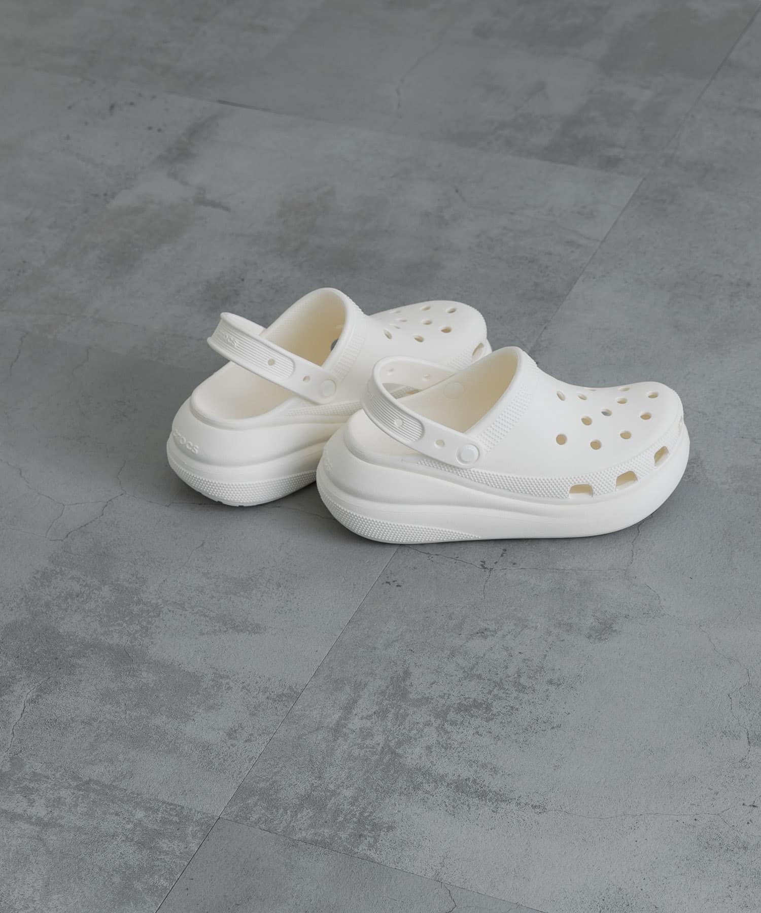 クロックス　CRUSH CLOG WHITE 6
