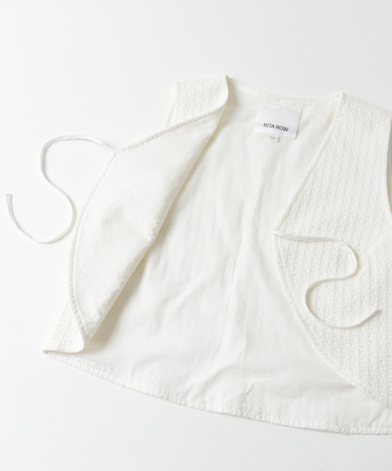 RITA ROW　APOLOVEST White S