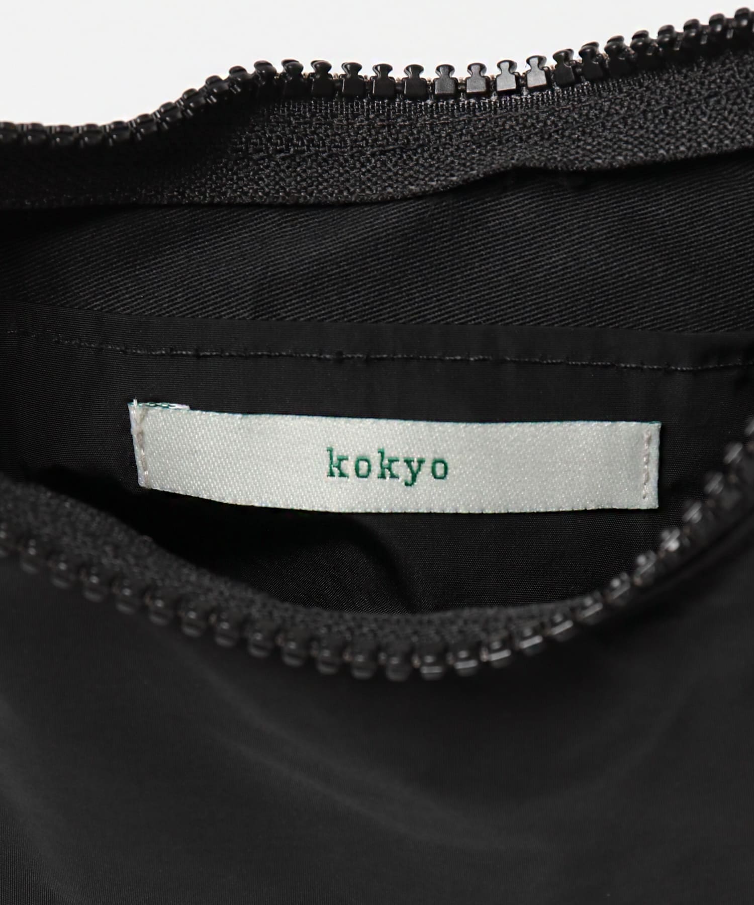 kokyo　Trapecio Mini Bag Black -
