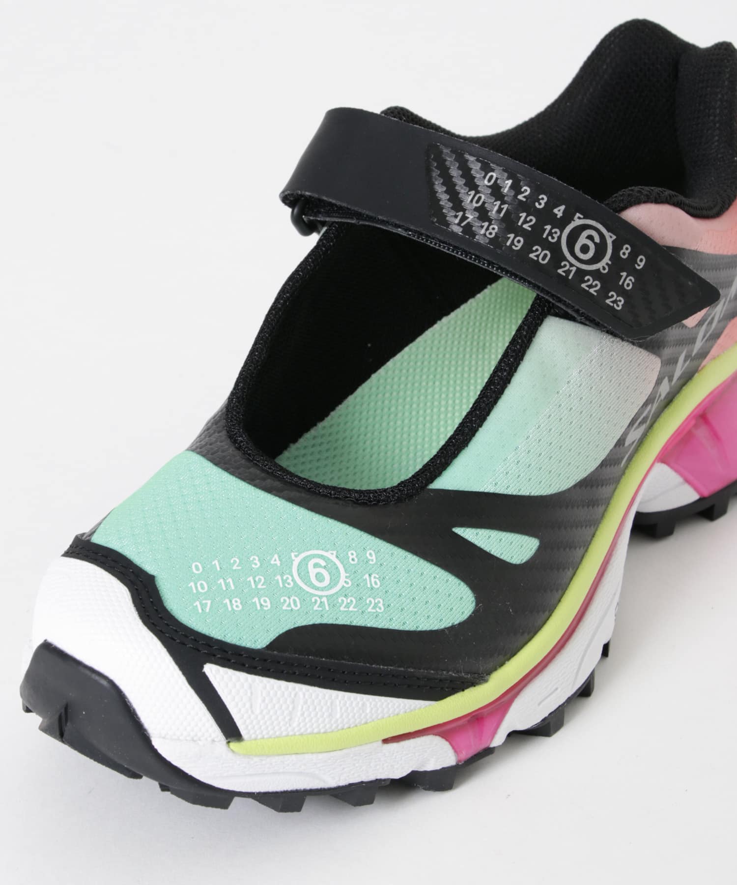 MM6×SALOMON　XT-MARY J HA454 23