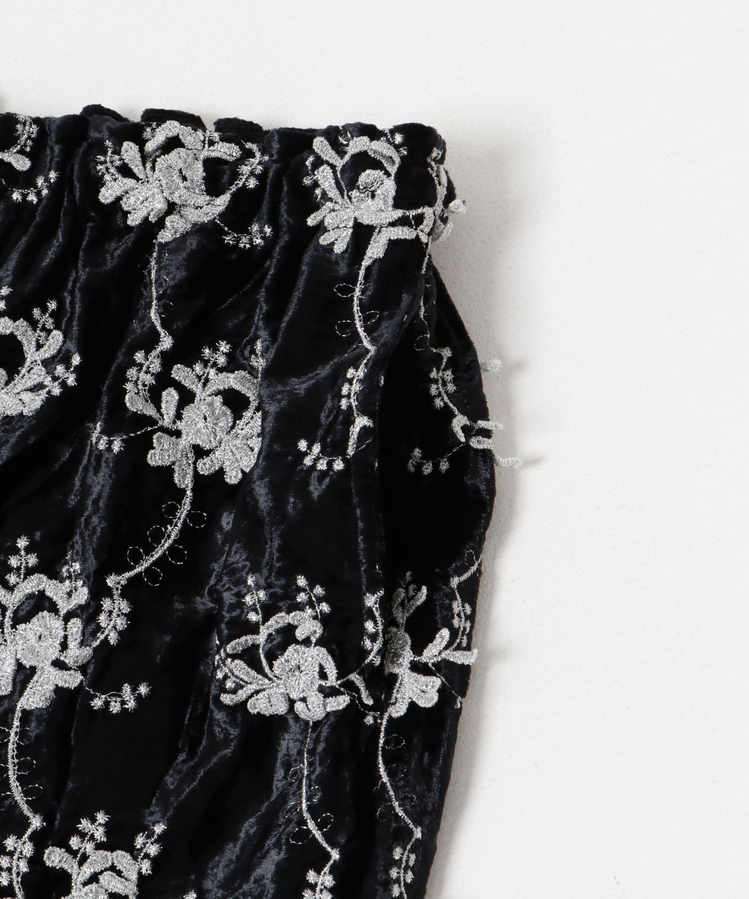 crinkle crinkle crinkle　velvet embroidery pants SILVERLAME FREE