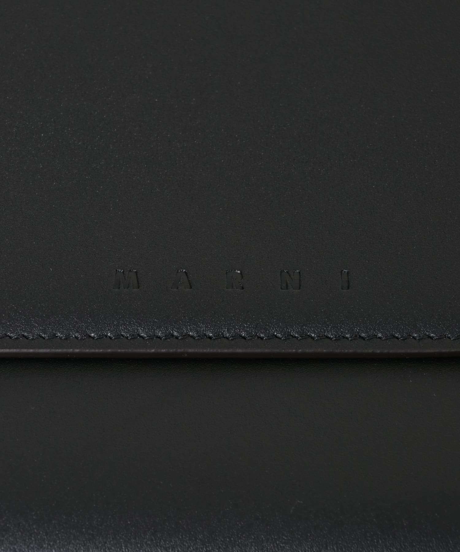 MARNI　BUMBAG 00N99 -