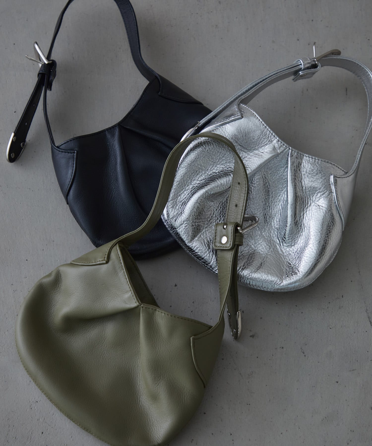 NOMADIS　LEE BLACK -