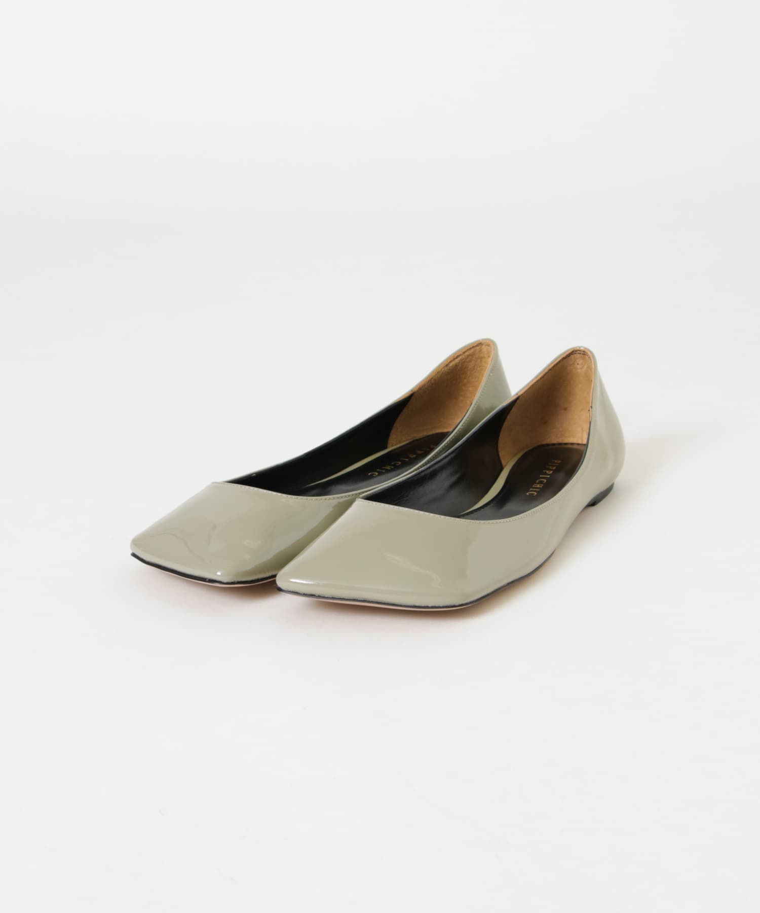PIPPICHIC　LINDA FLAT patentgray 36