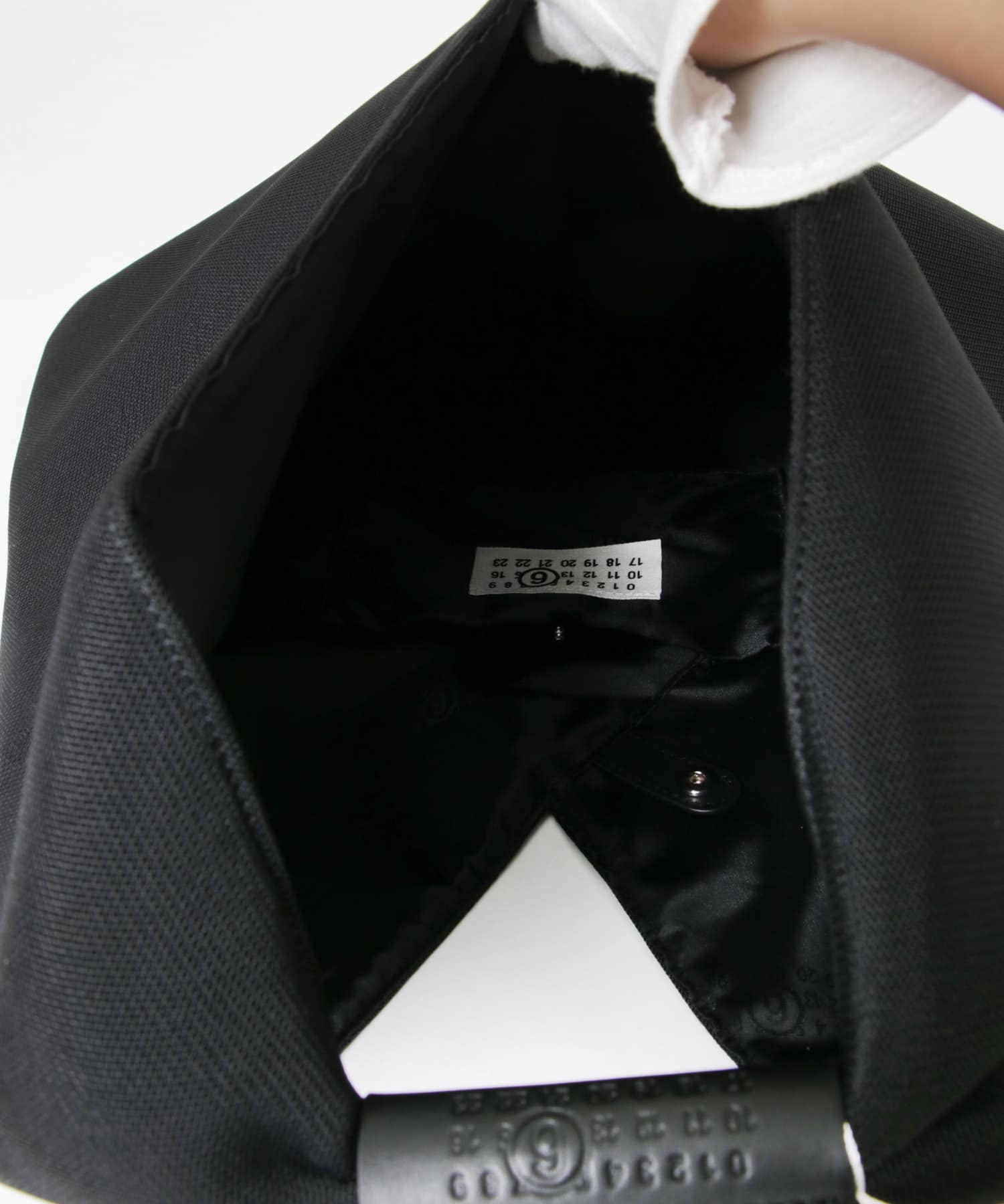 T8013Black