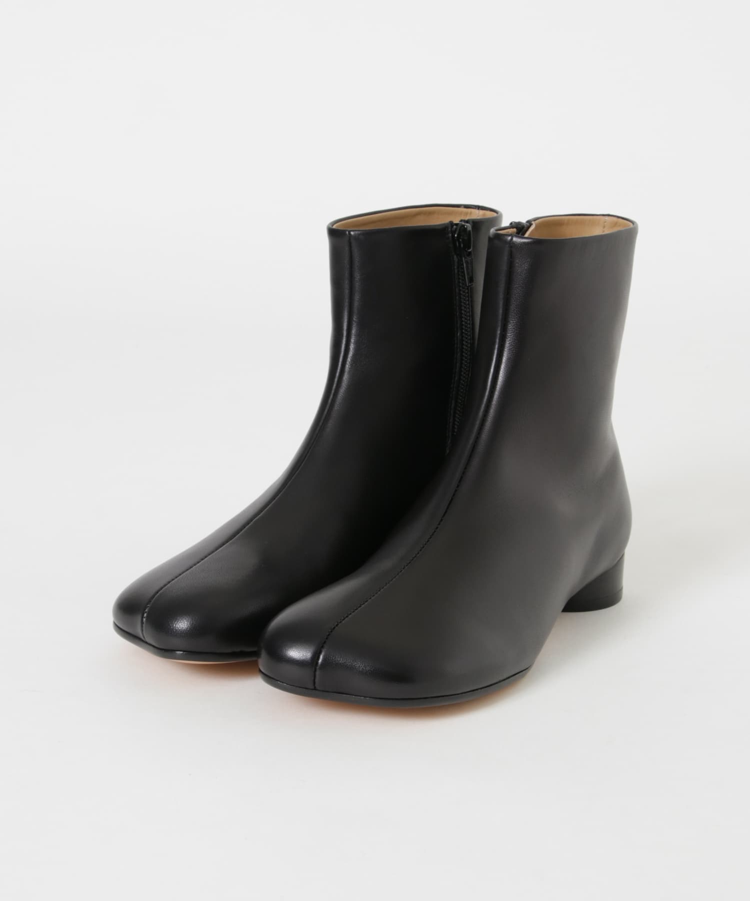 MM6　P3628 ANKLE BOOT