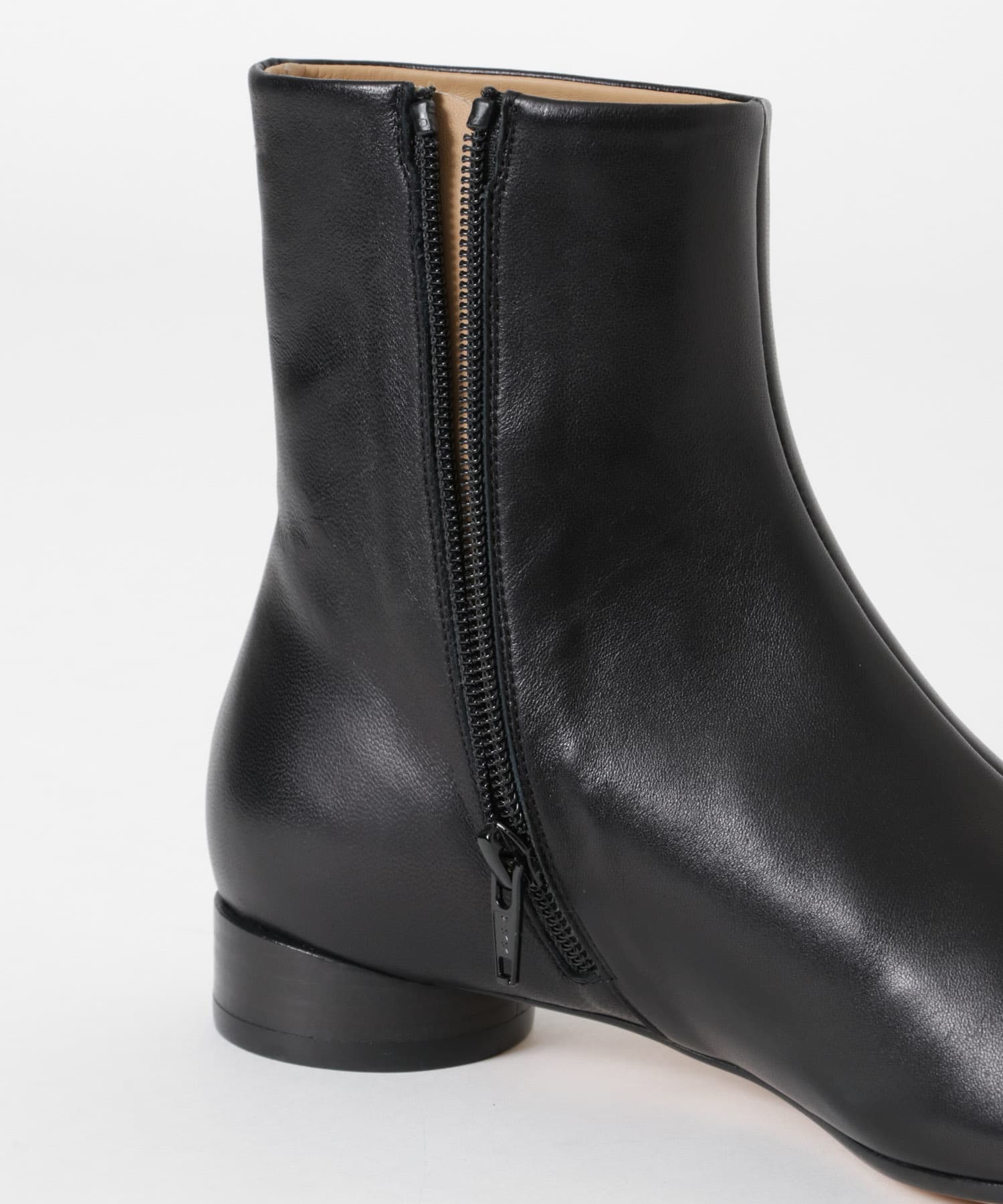 T8013Black