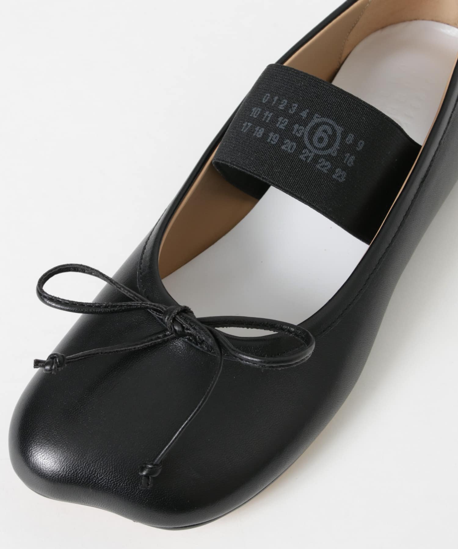 MM6　P3628 BALLET SHOE T8013Black 36