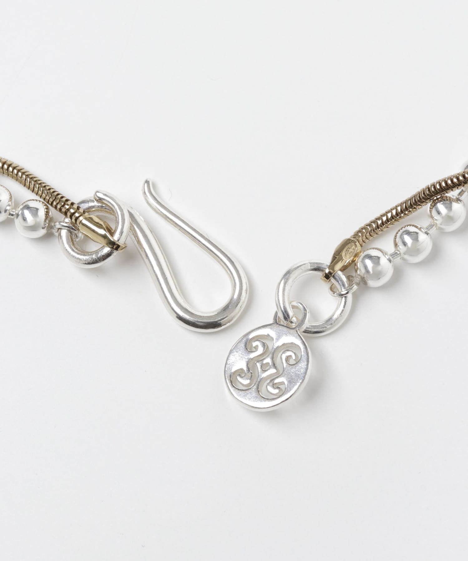 Sapir Bachar　TWIST NECKLACE SV/GD -